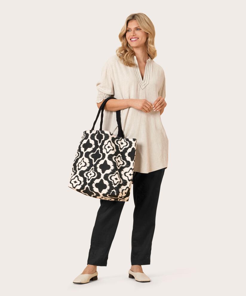 ROY TASCHE, Black