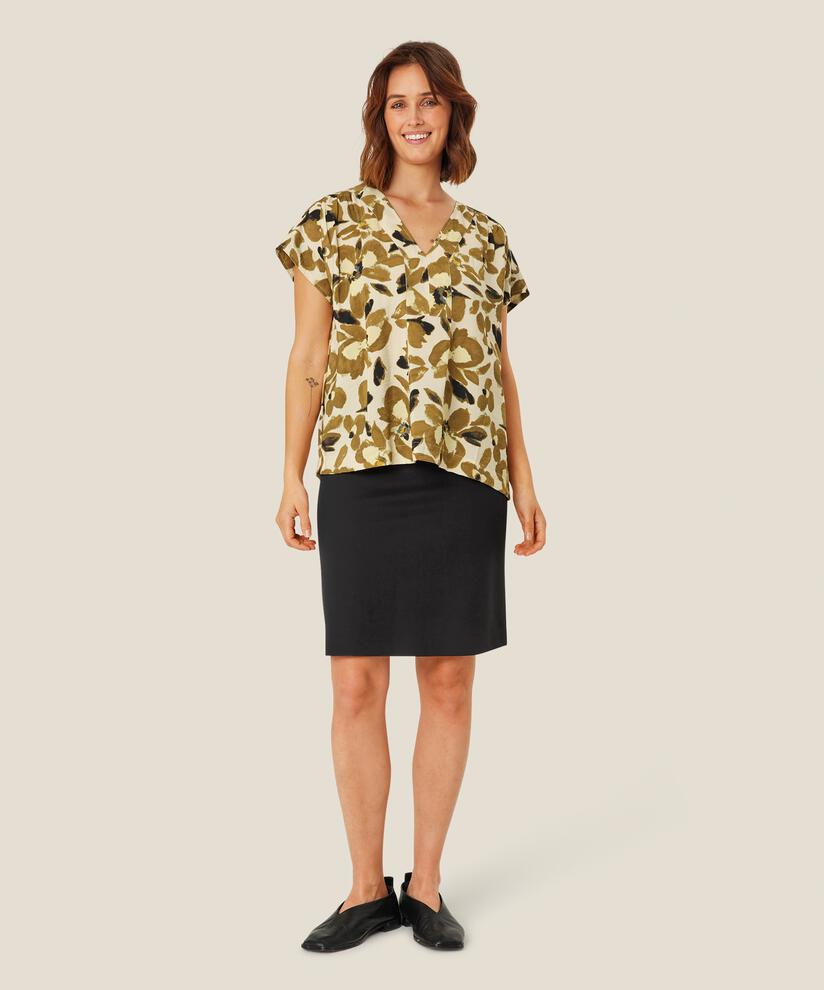 Kurzer Jerseyrock mit Stretch, Black
