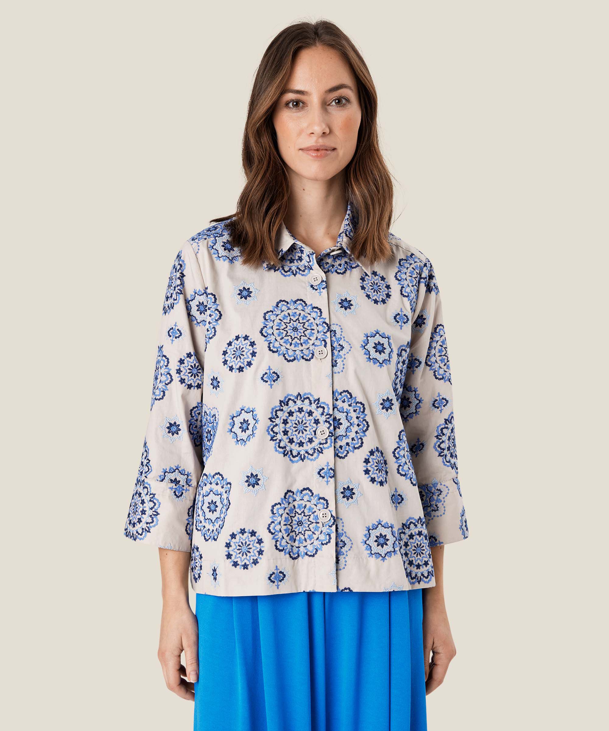 Idakaia Hemdbluse, Nebulas Blue