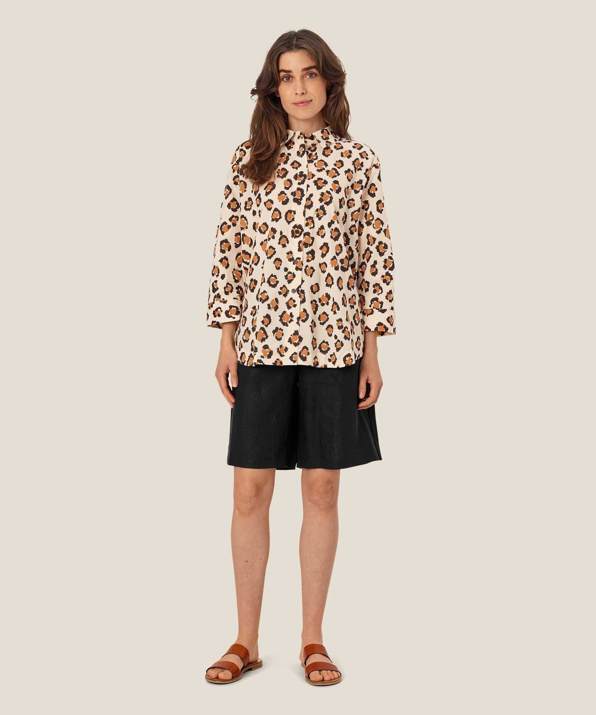 Baumwollhemd mit Leopardenmuster und 3/4-Ärmeln, Cashew