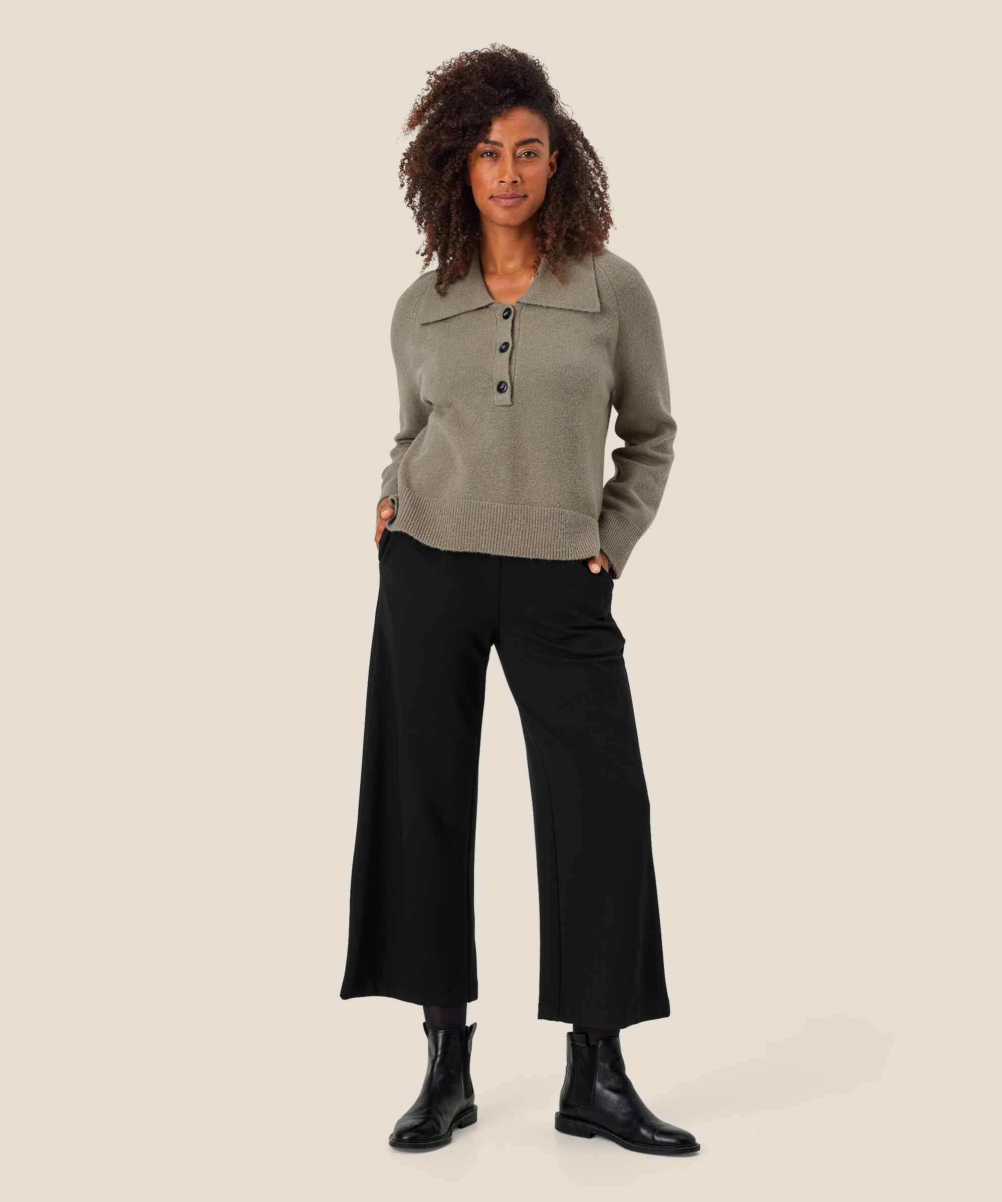 Strickpullover mit Kragen und Knöpfen, Vetiver