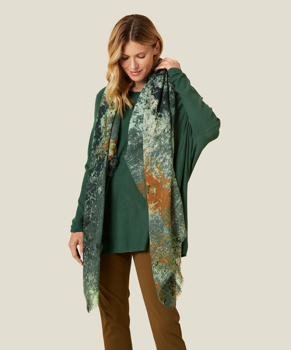 AGUSTANA TUCH, Feldspar