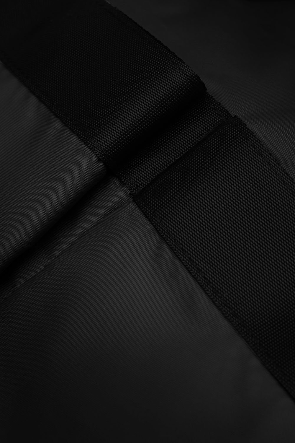 RIHANA TASCHE, Black