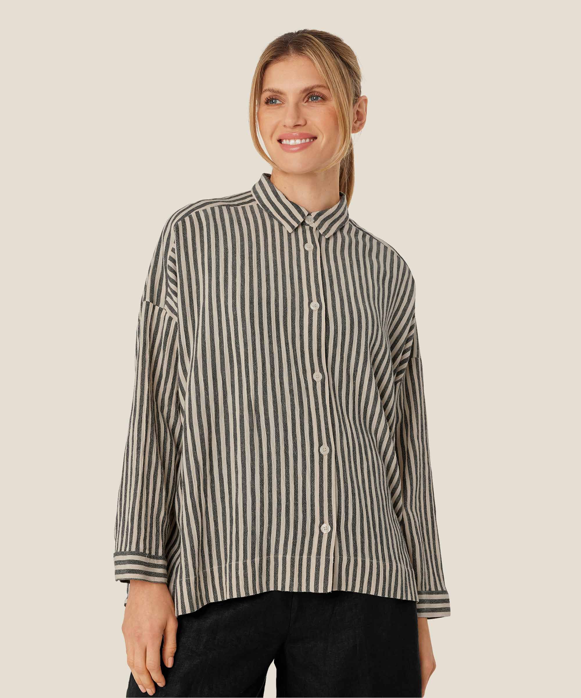 Gestreiftes Hemd aus Baumwollmix, Black