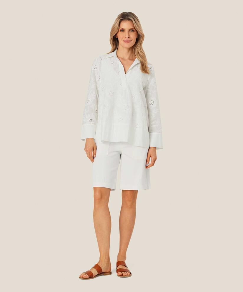 Jeansshorts mit dekorativen Taschen und Druckknöpfen, White