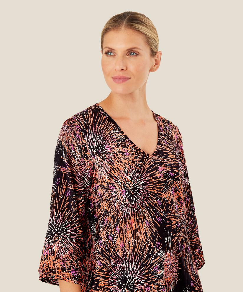 Viskosebluse mit V-Ausschnitt und 3/4-Ärmeln, Picante