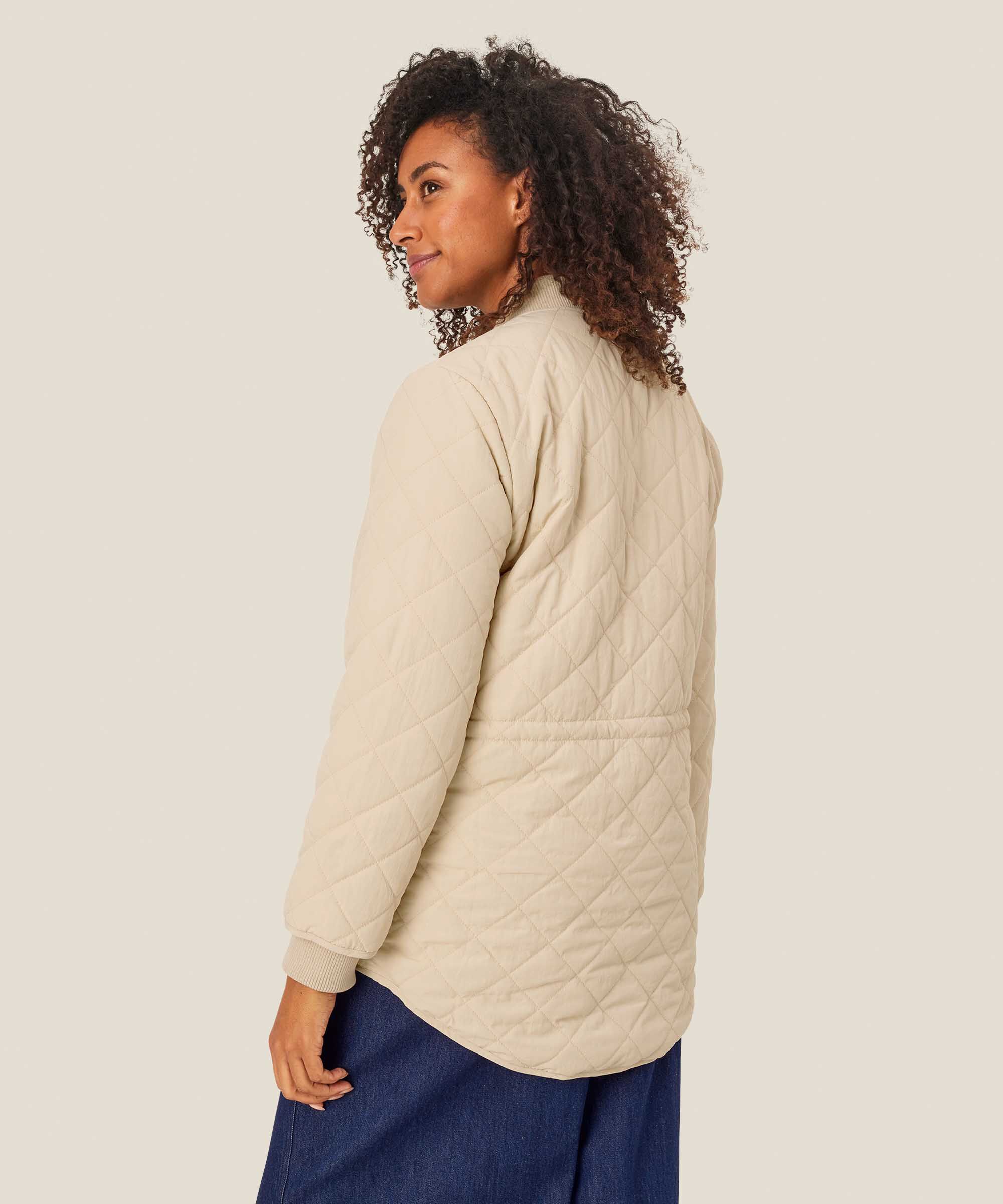 Steppjacke mit Rippdetails und Eingrifftaschen, Oyster White