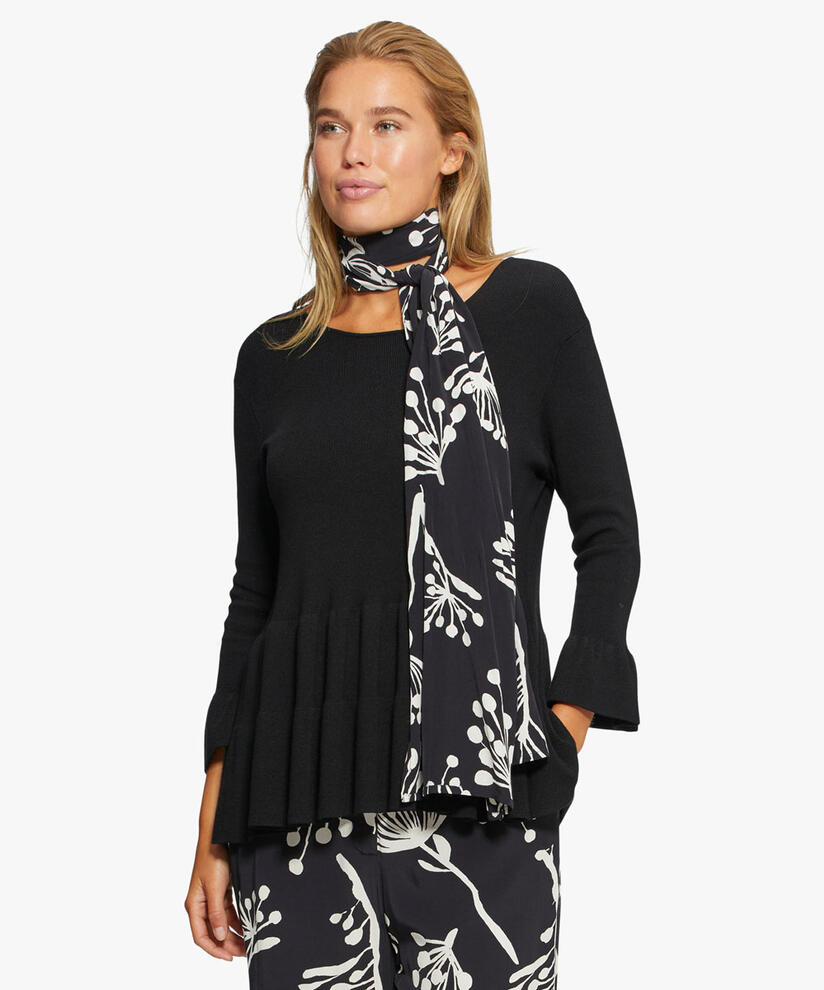 ALONG TUCH, Black