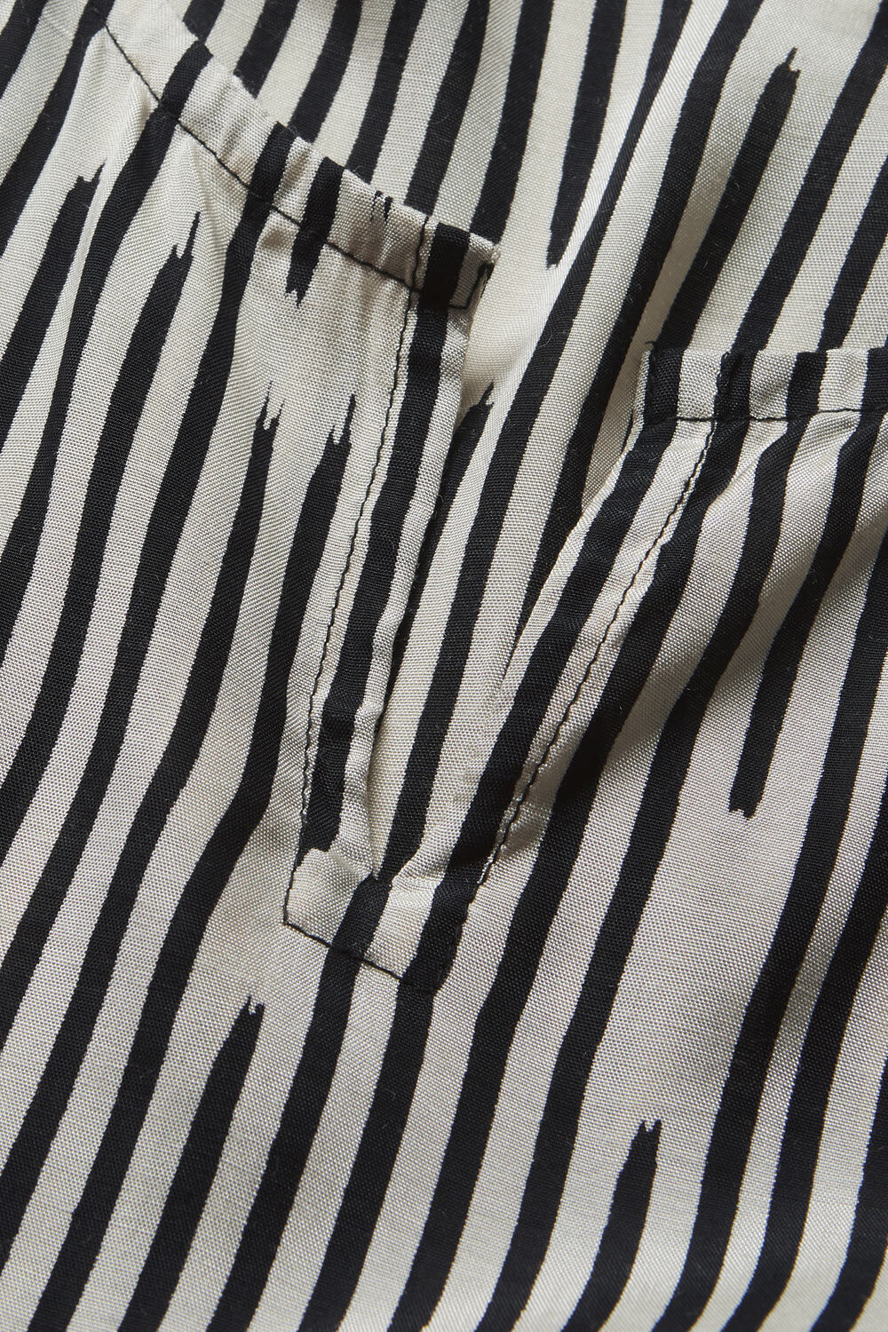 NATANIA KLEID, Black