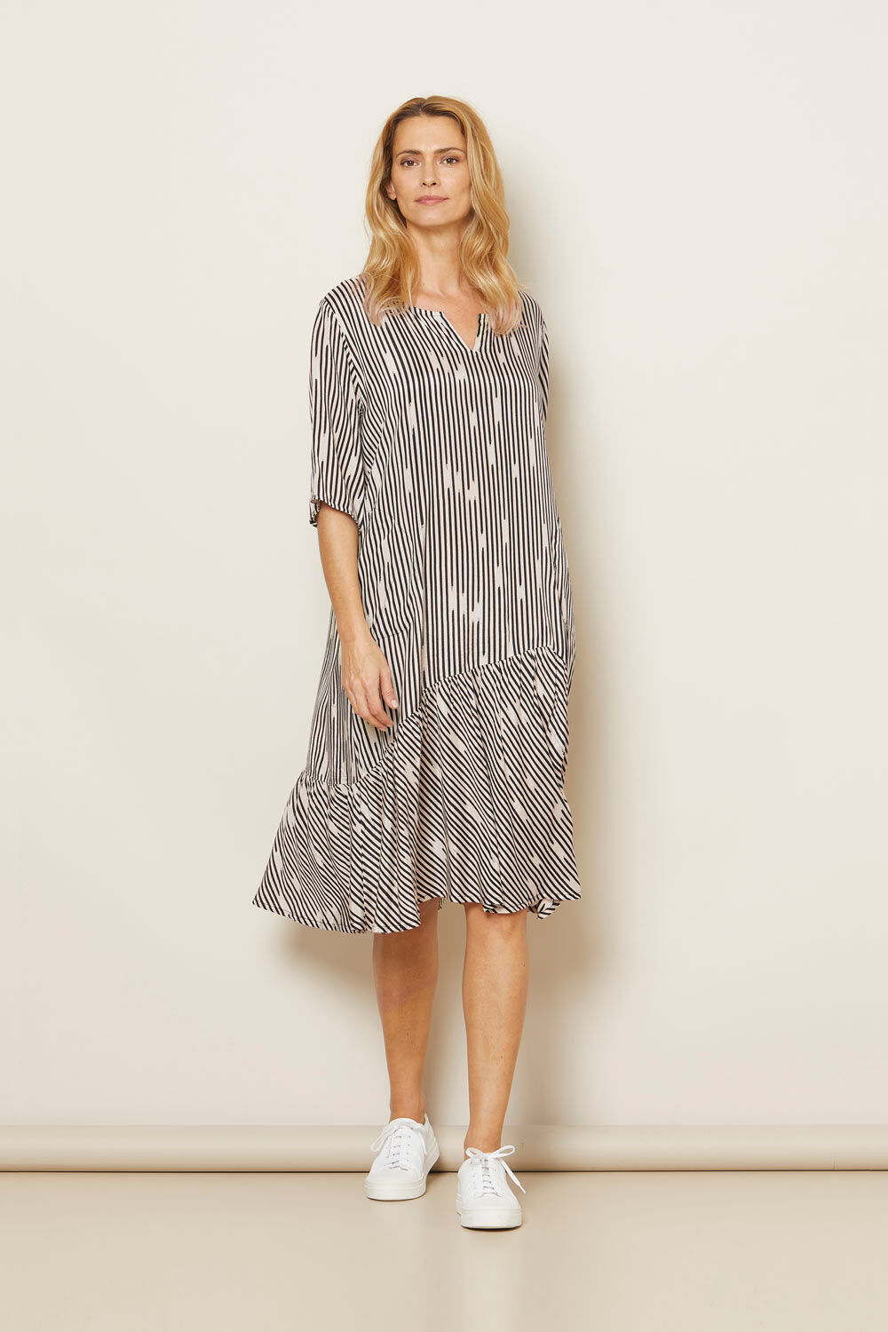 NATANIA KLEID, Black