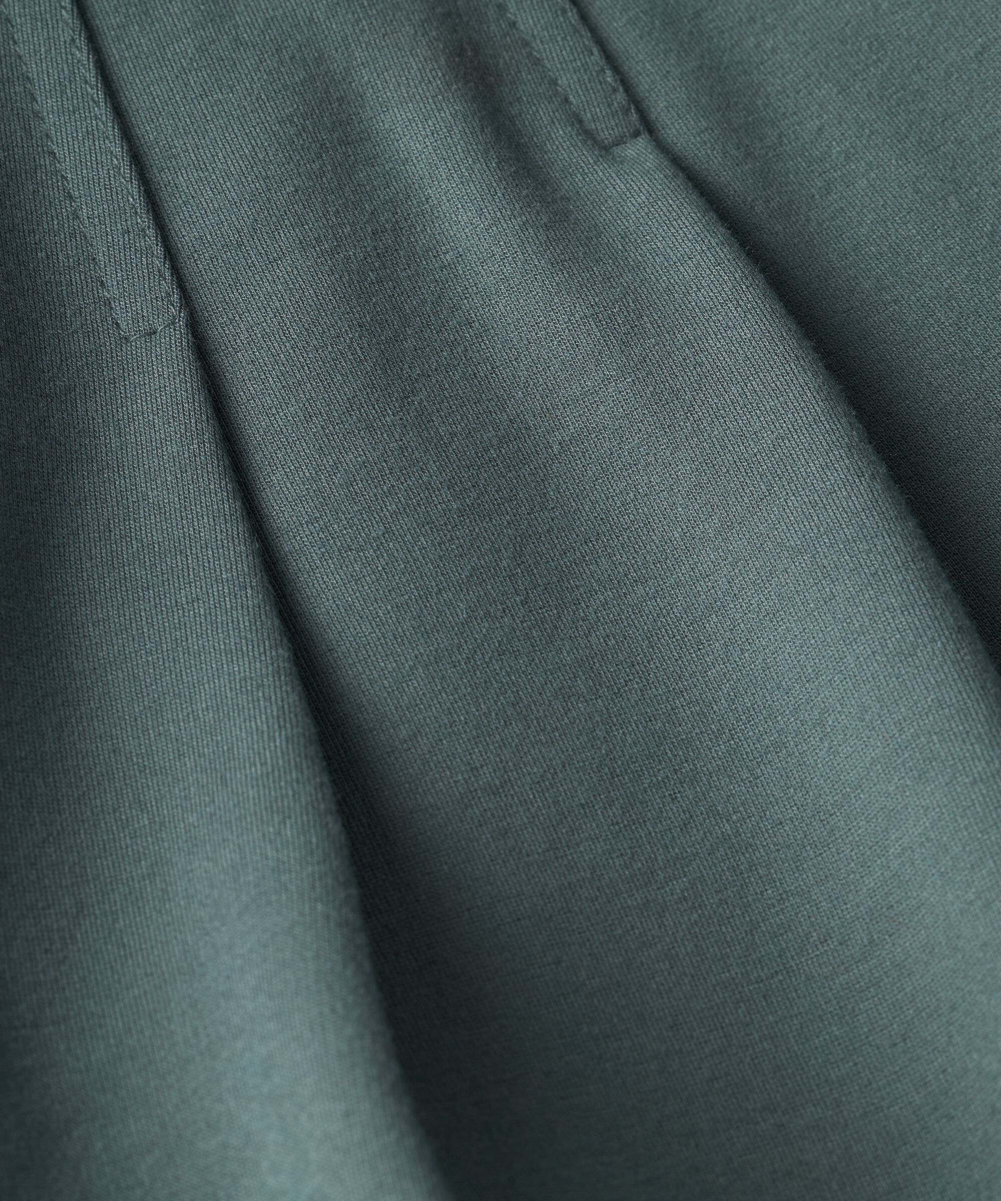 Hose aus Jersey mit weitem Bein und Eingrifftaschen, Balsam Green