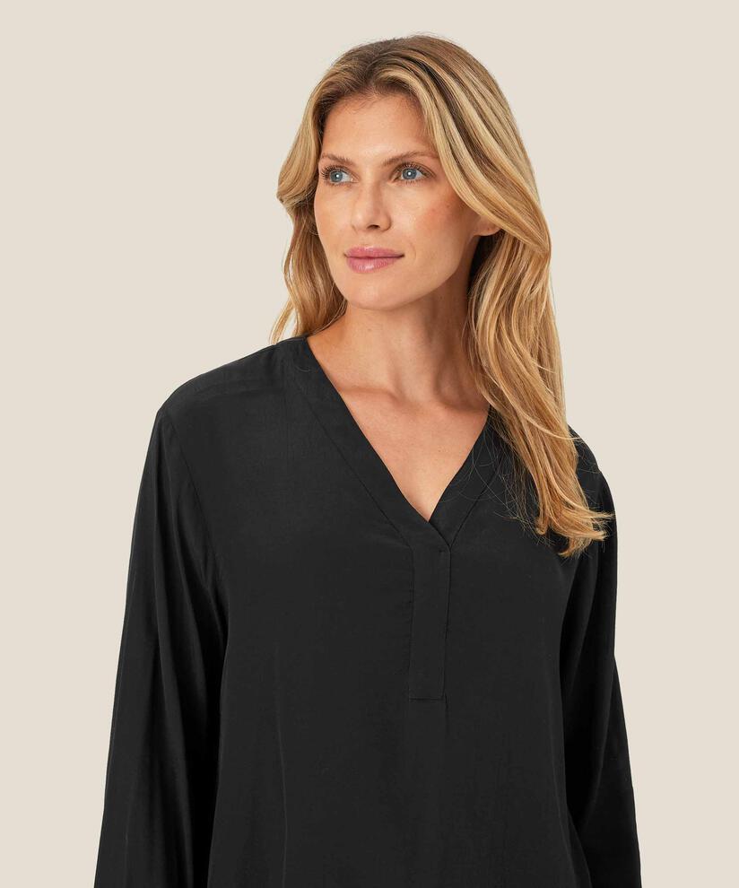 Viskosebluse Mit V-ausschnitt, Black