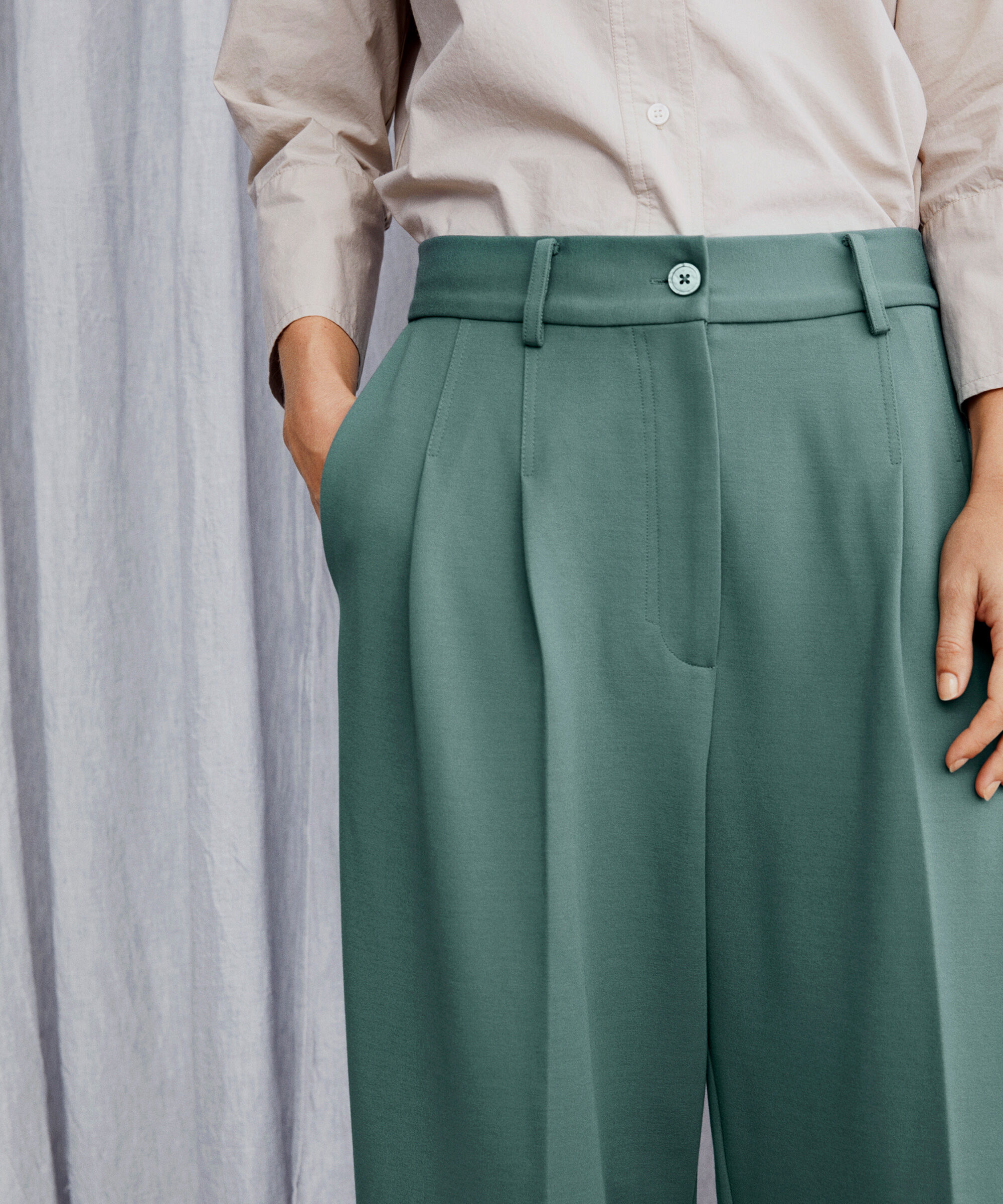 Hose aus Jersey mit weitem Bein und Eingrifftaschen, Balsam Green