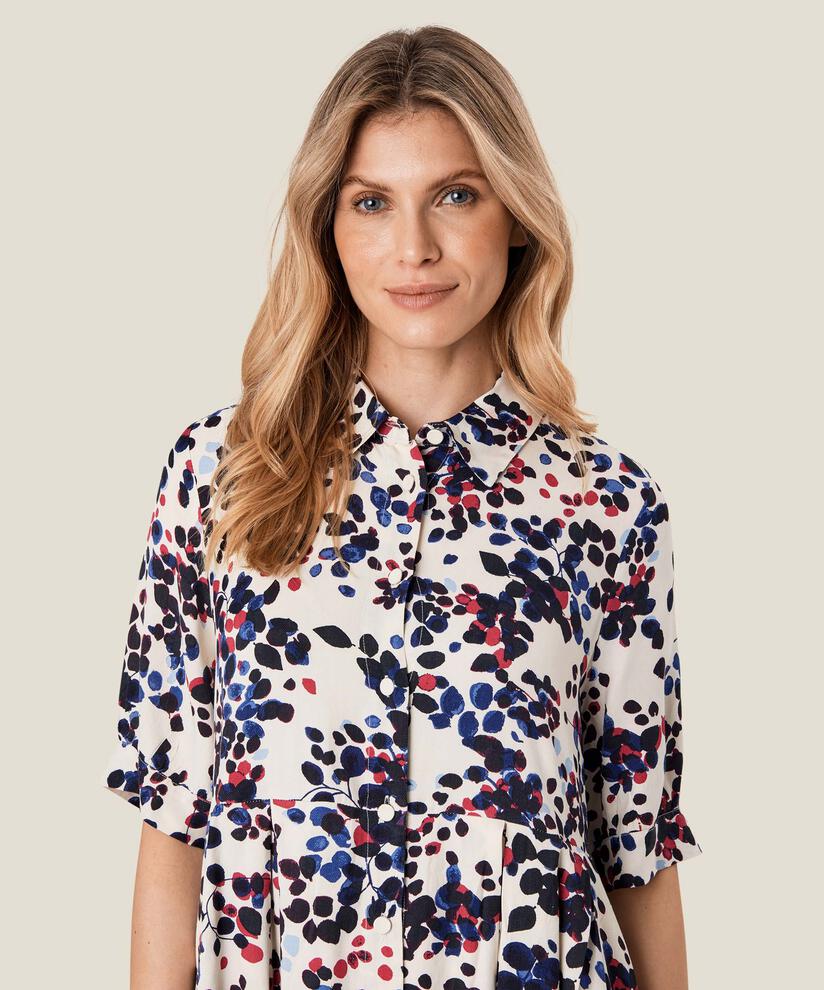 Nebina Kleid, Whitecap