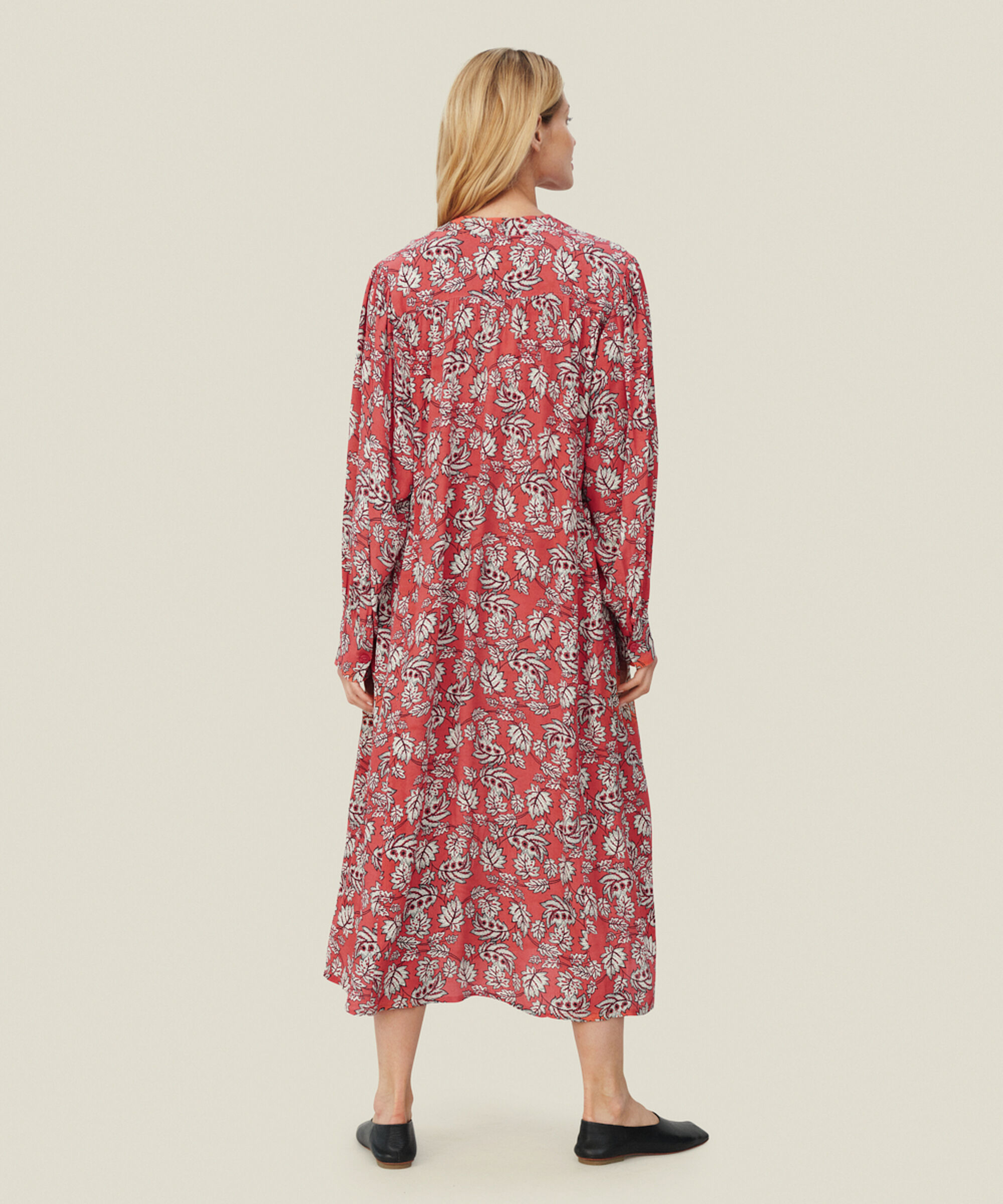 NIA KLEID, Rose Sharon