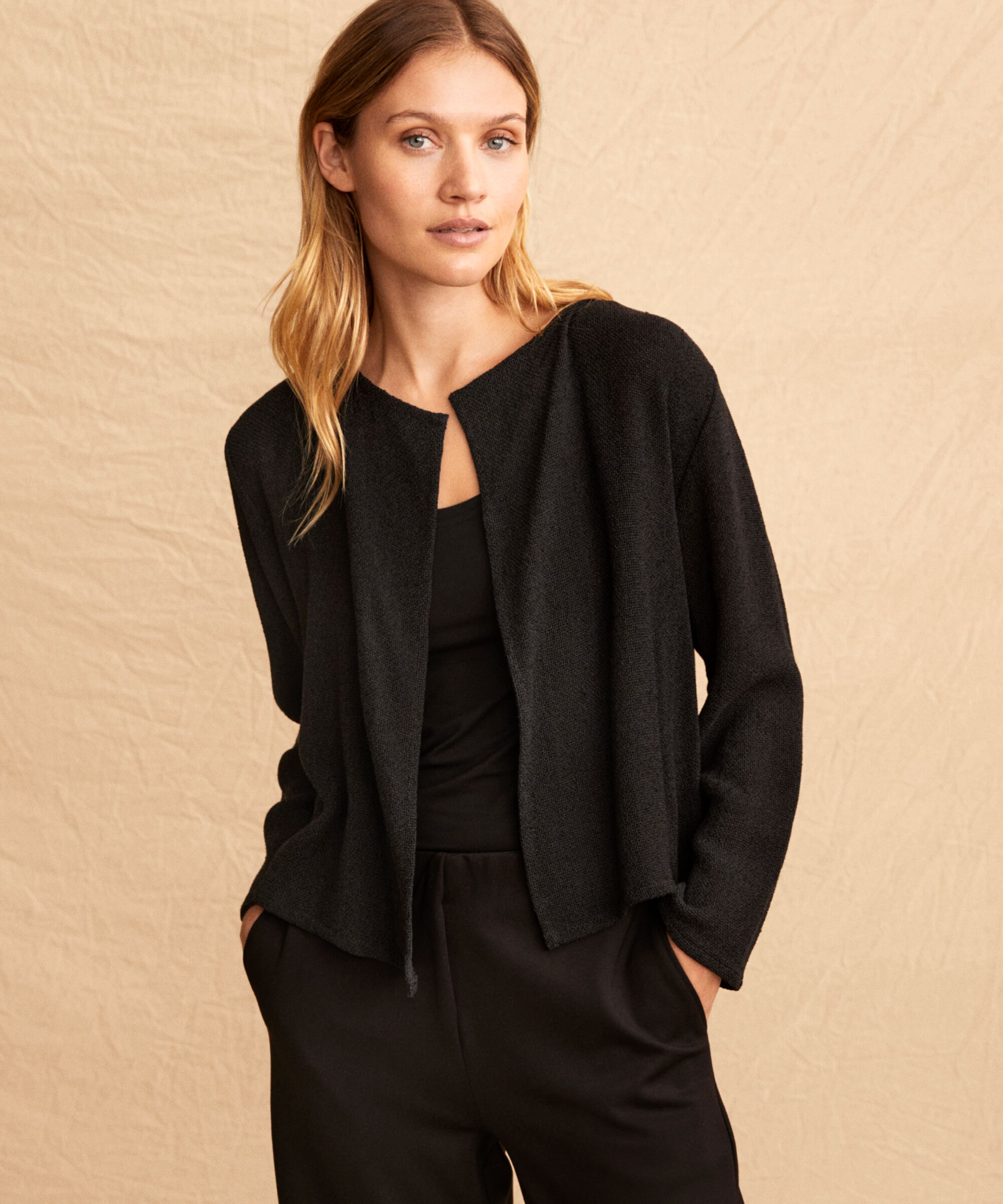 Kurze Jacke Aus Bouclé, Black