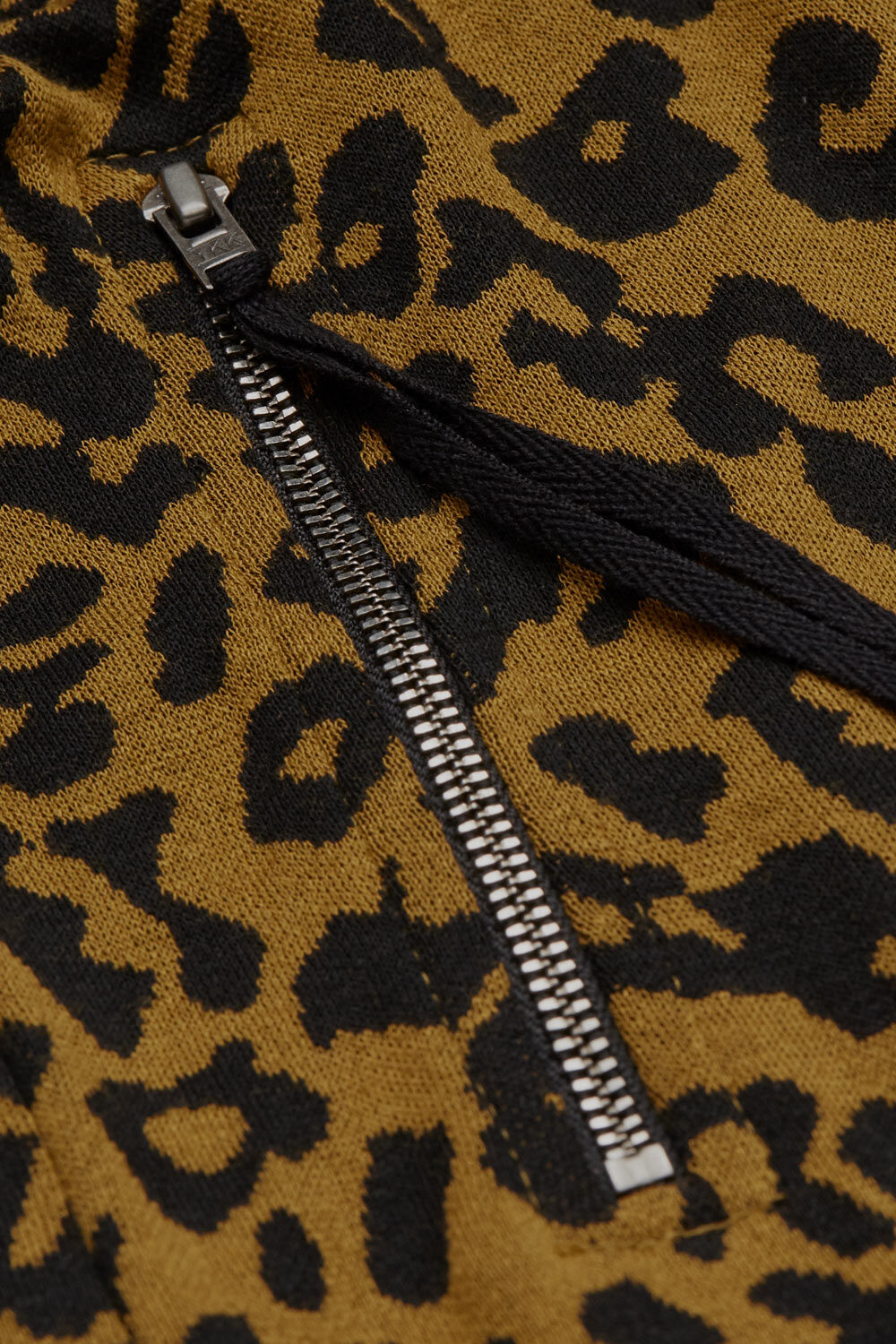 PARISSI HOSE, Tapenade