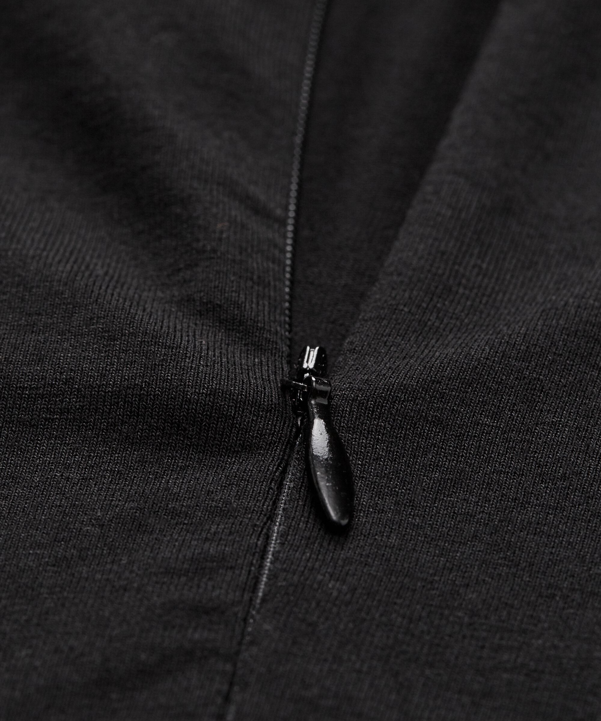 Jerseykleid mit Reißverschluss am Hals, Black