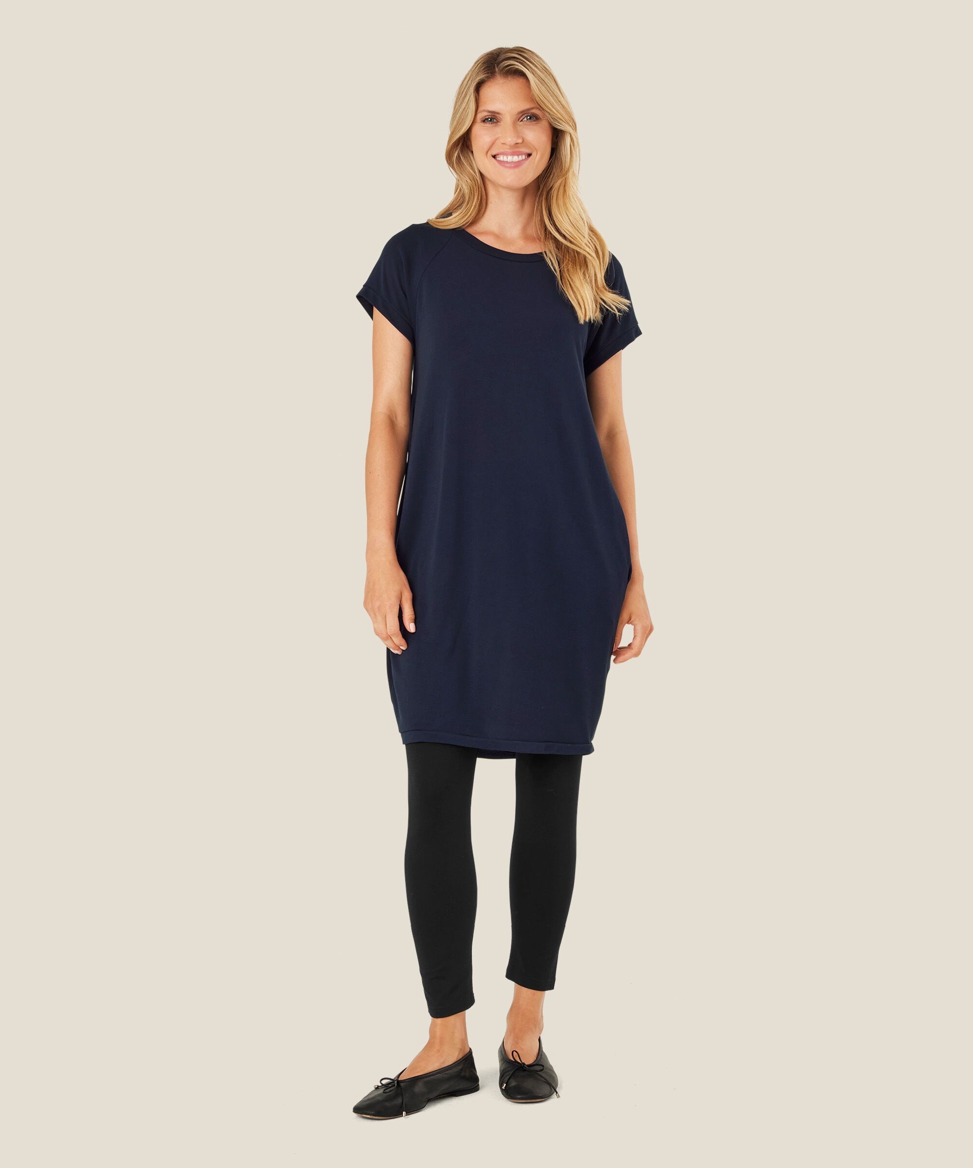 Tunika Mit Rundhalsausschnitt Und Taschen, Navy