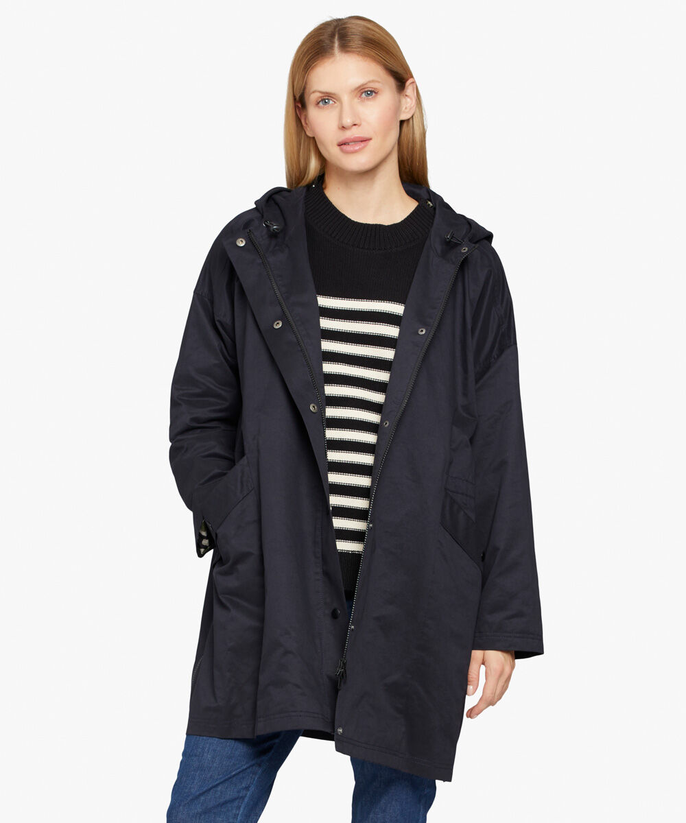 THYRANI MANTEL, Black