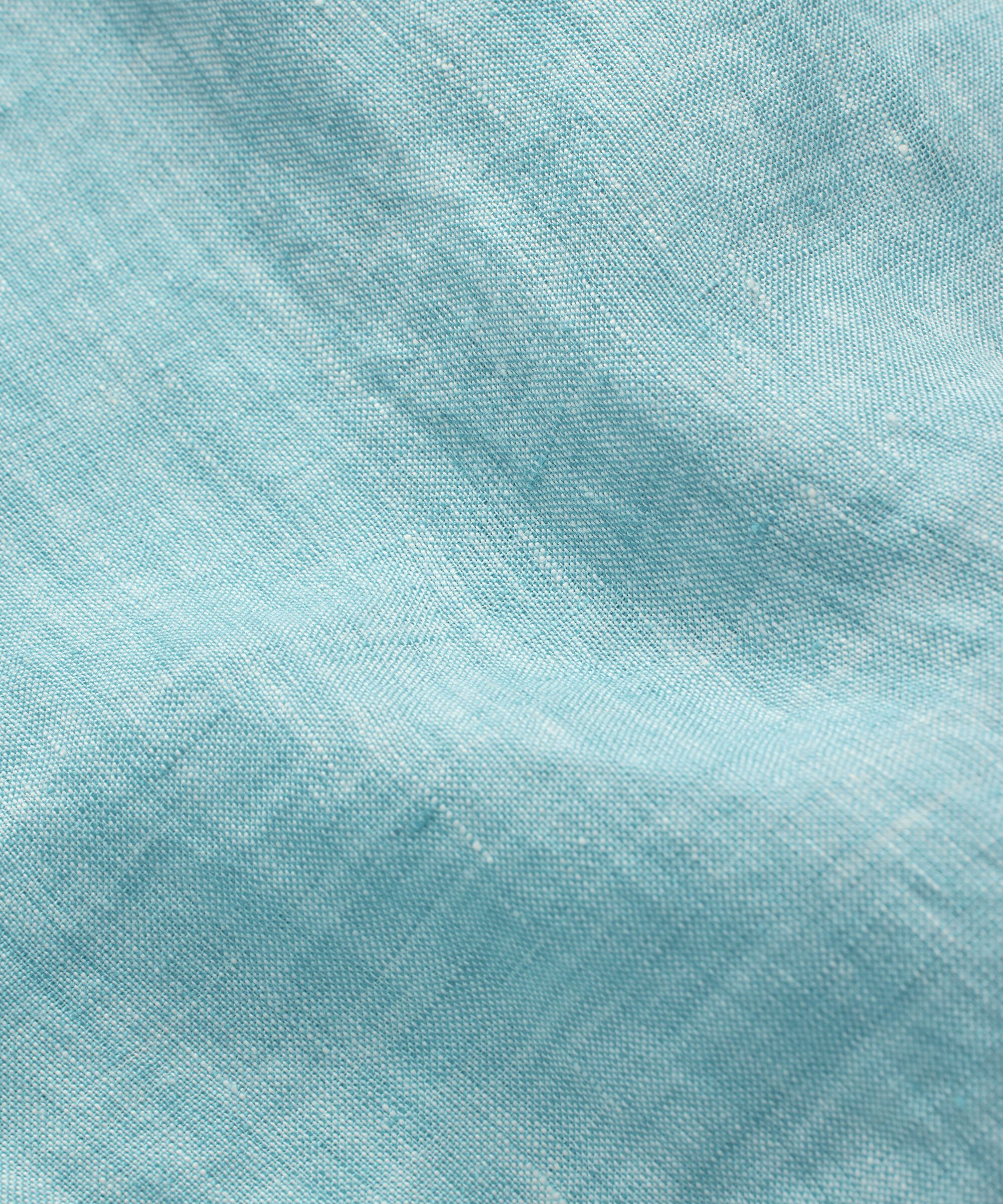 Leinenkleid mit Eingrifftaschen und Seitenschlitz, Aqua