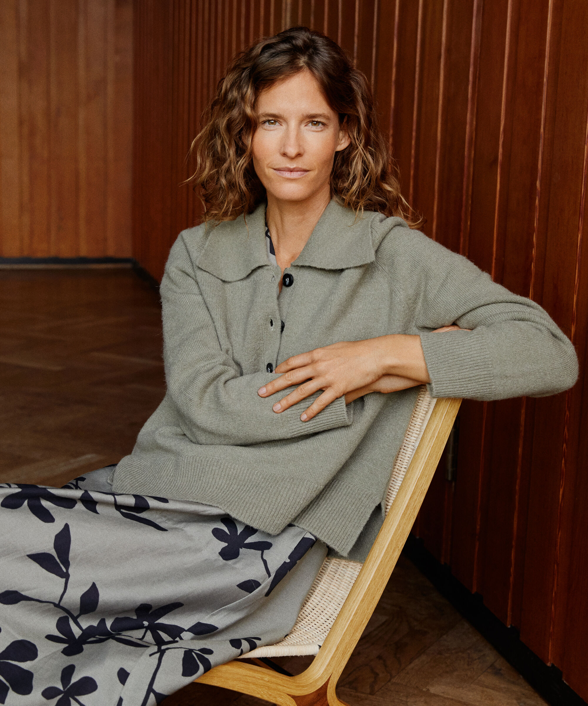 Strickpullover mit Kragen und Knöpfen, Vetiver