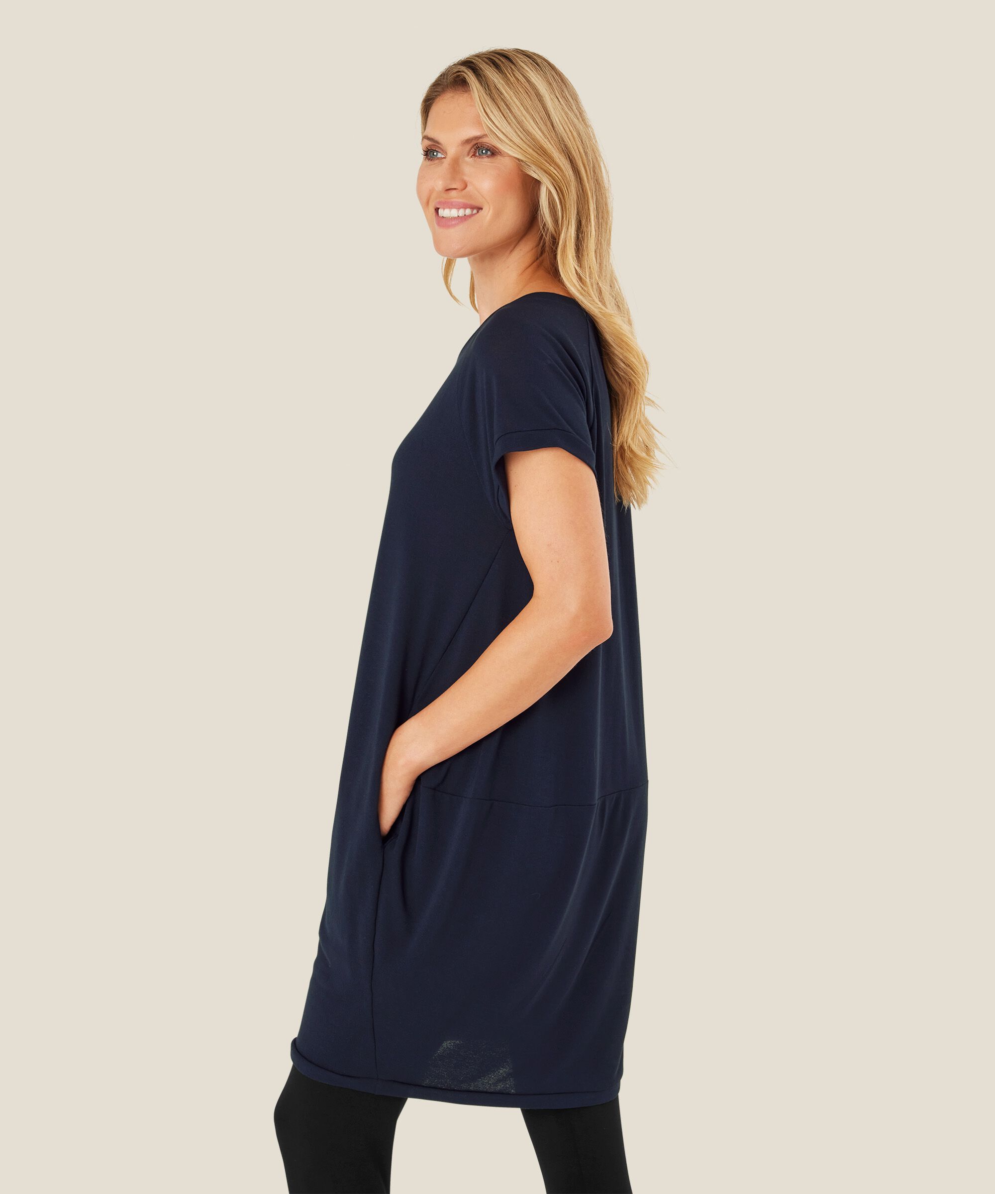 Tunika Mit Rundhalsausschnitt Und Taschen, Navy
