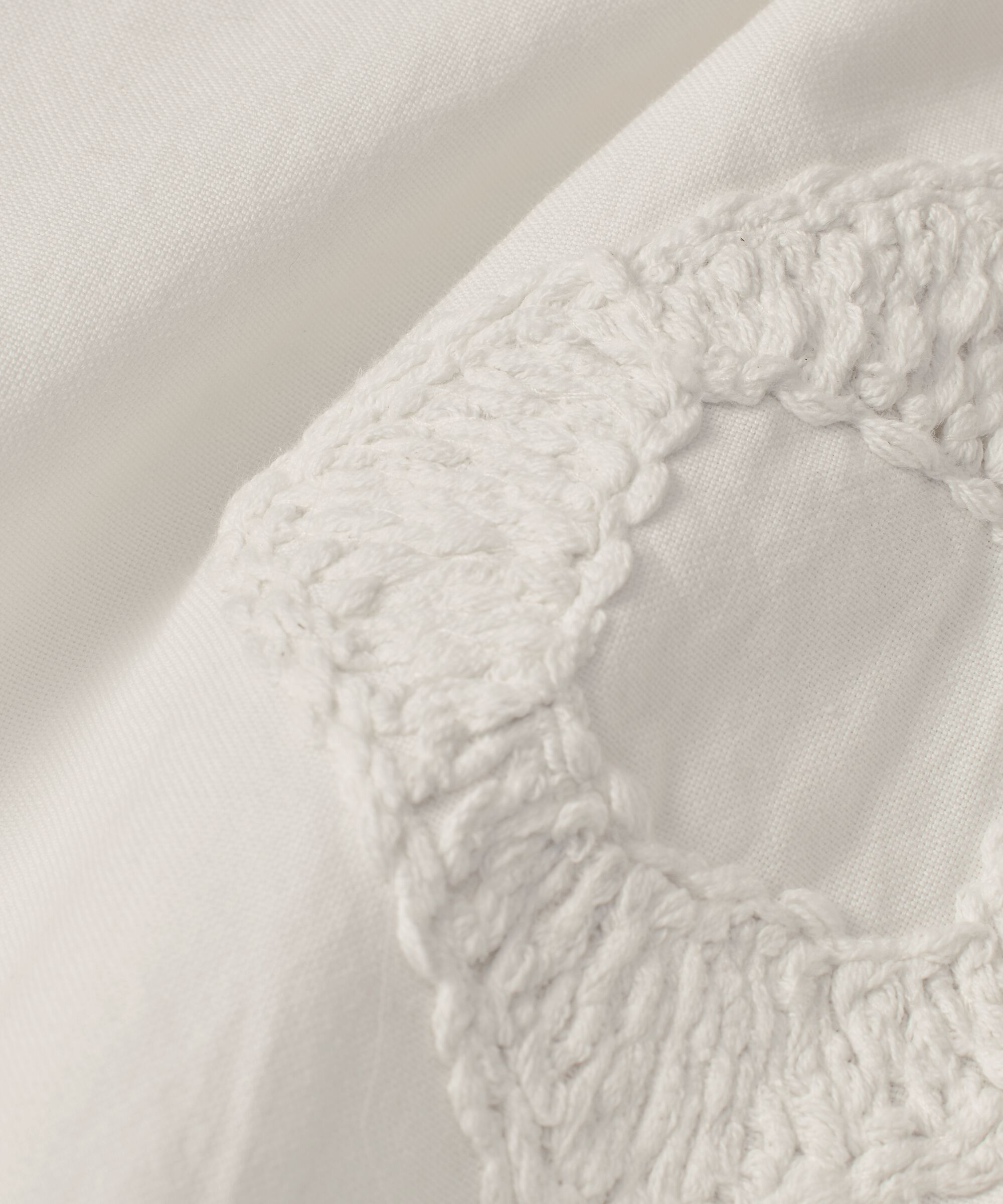 Baumwollhemd mit gestickten Details und Fronttaschen, Jet Stream