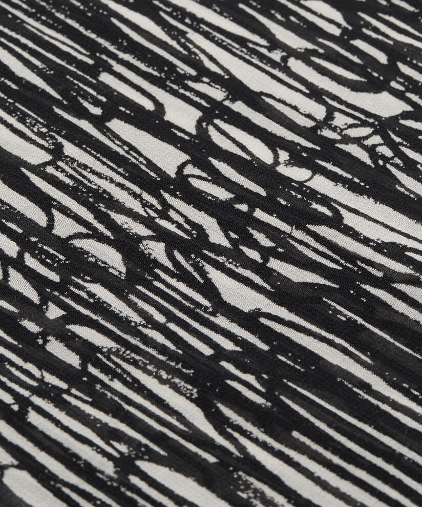 ALONG TUCH, Black