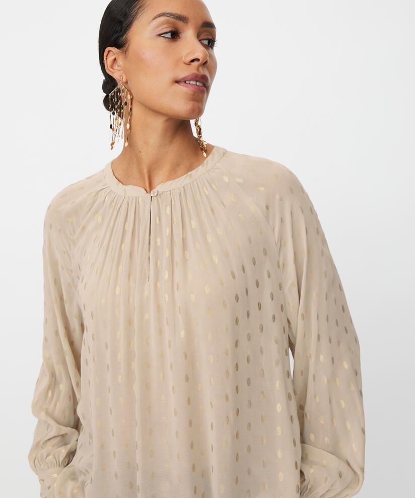 Leicht transparente Bluse mit goldenen Punkten und Knopf am Hals, Oxford Tan