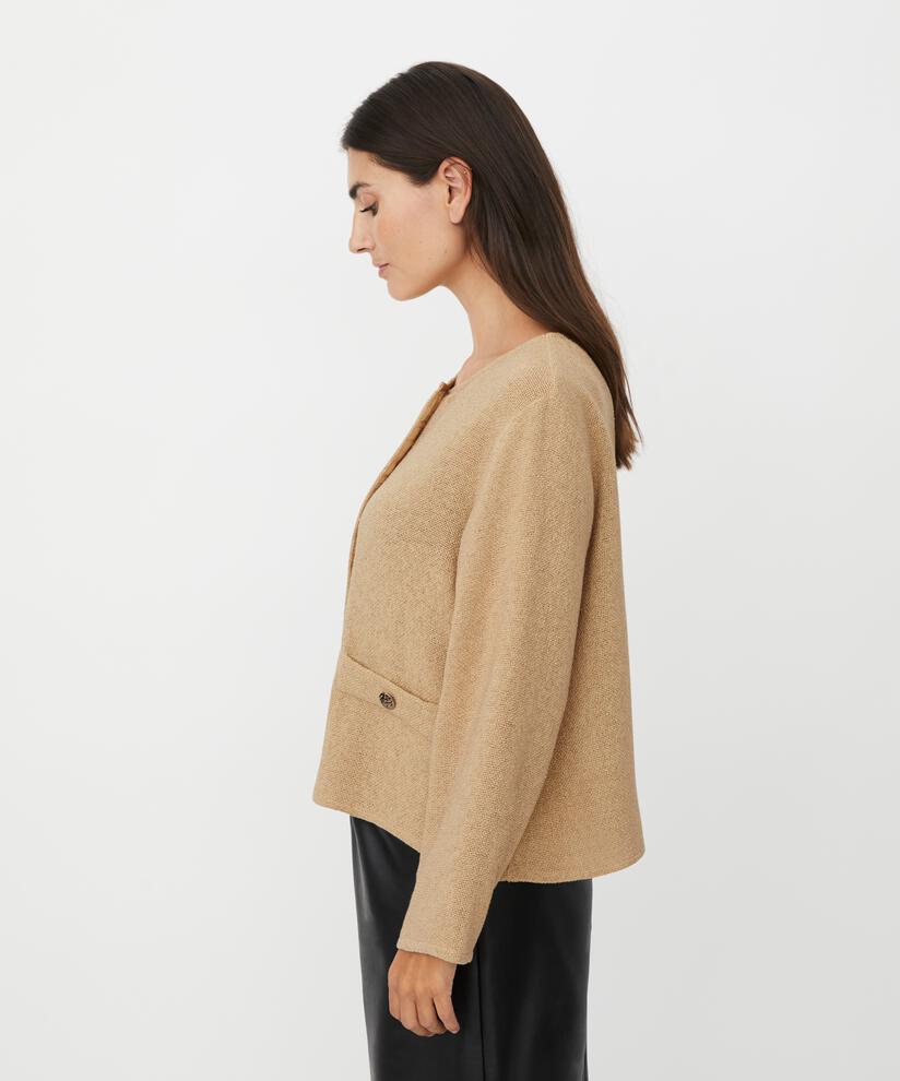 Bouclé-Jacke mit Taschen und goldenen Knöpfen, Travertine