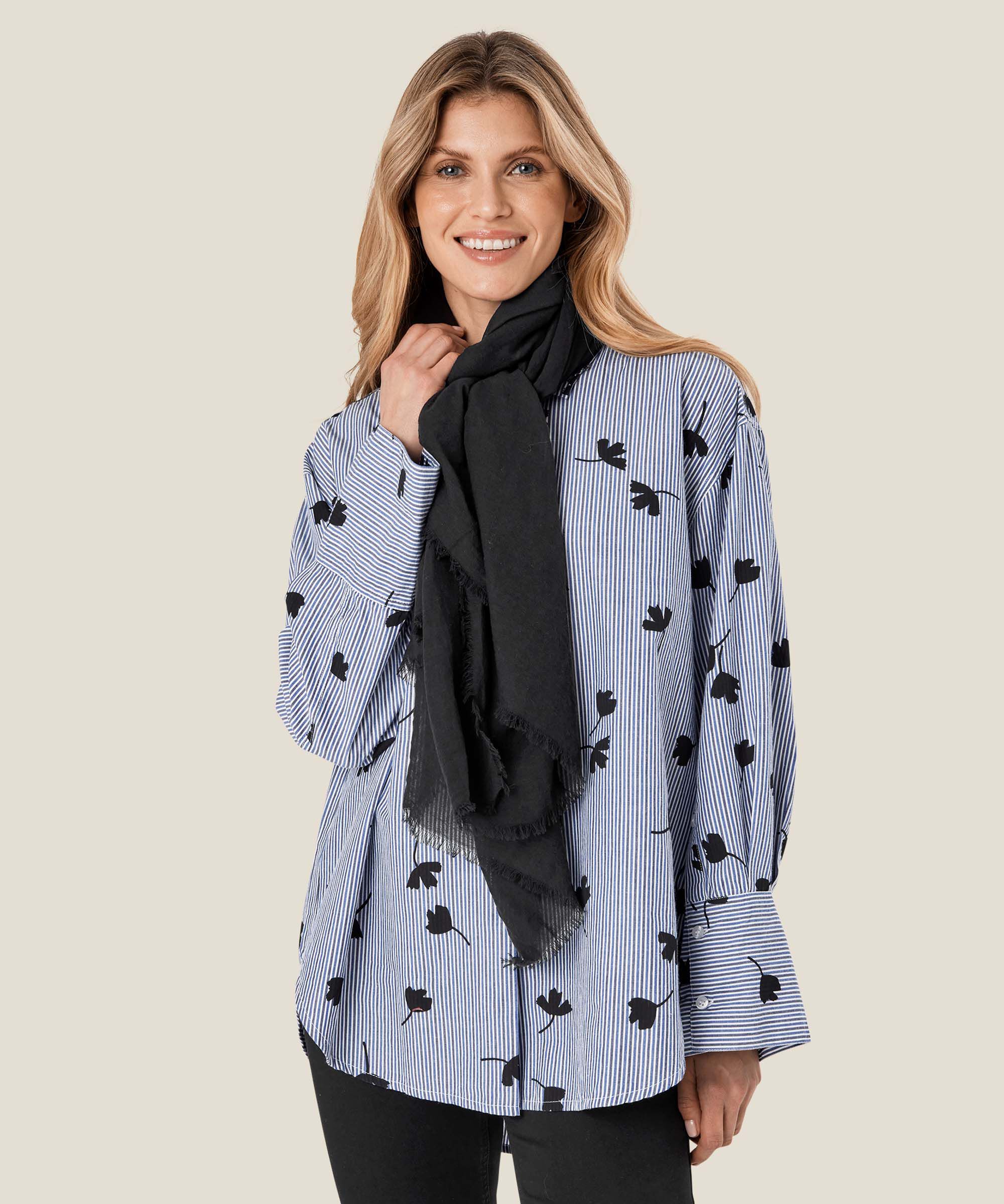 Schal Aus Weicher Baumwolle, Black