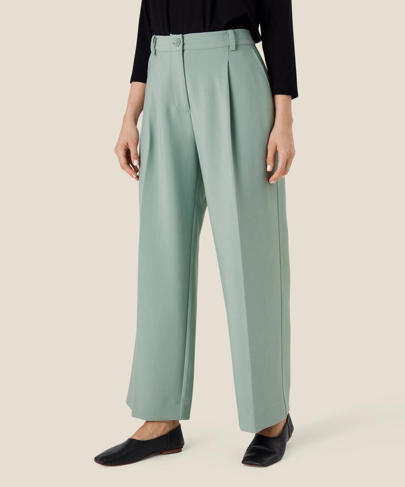 Paia Hose, Jadeite