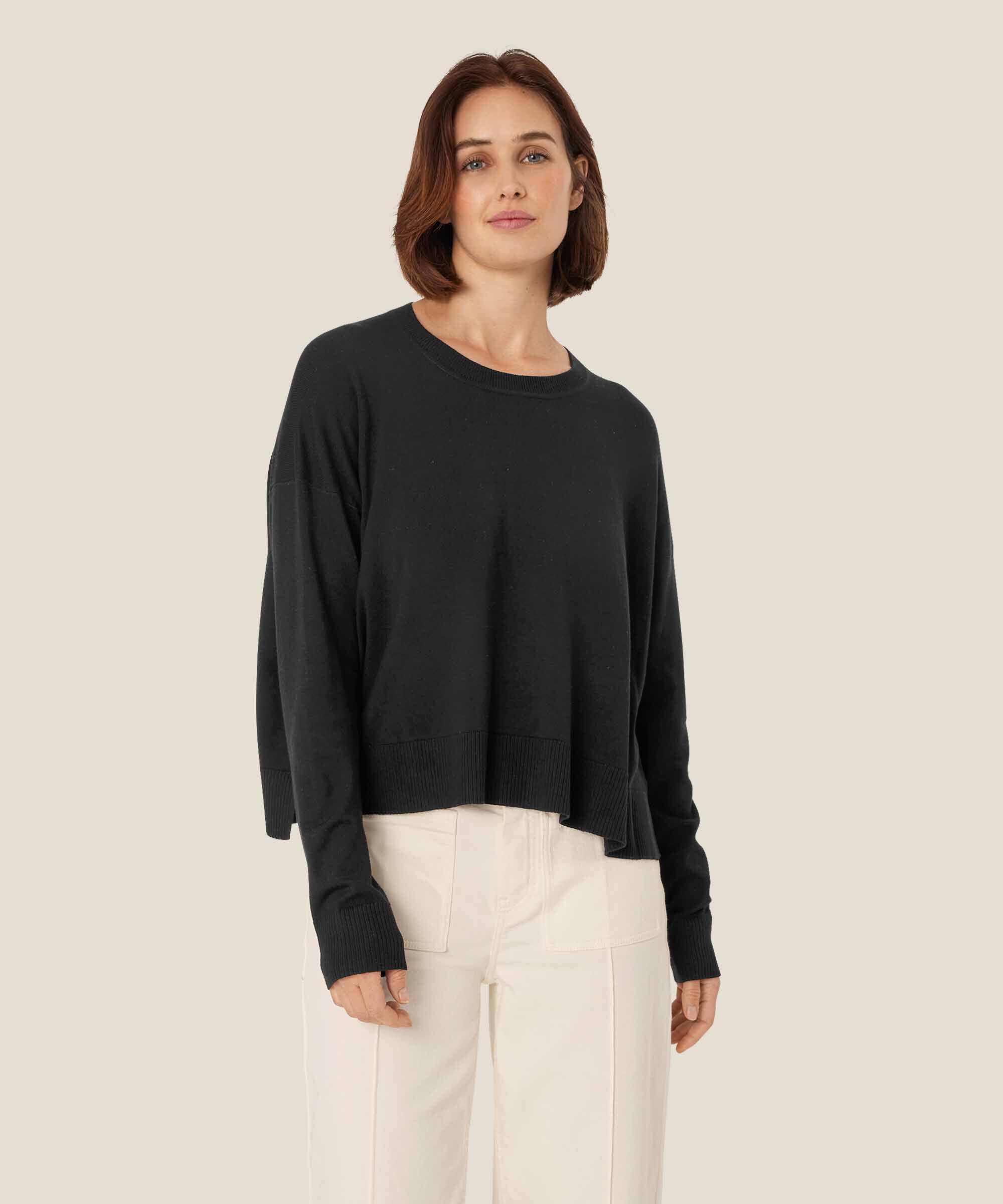 Feinstrick-top Mit Gerippten Kanten, Black