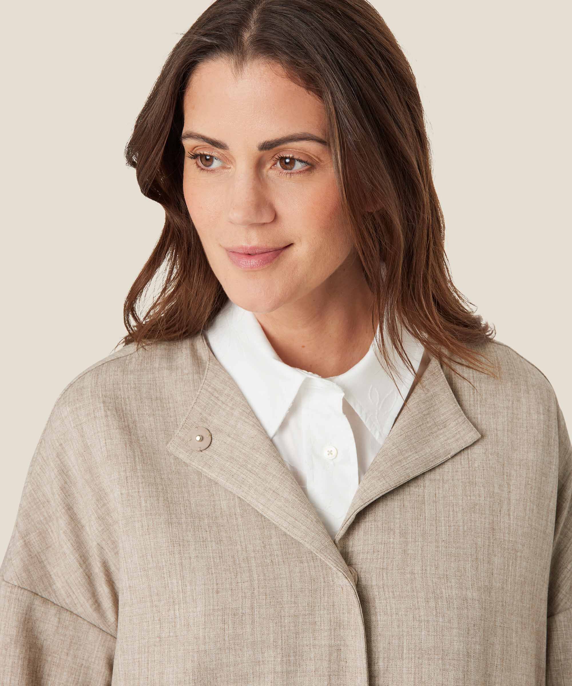 Jacke mit Taschen und versteckten Knöpfen, Beige melange