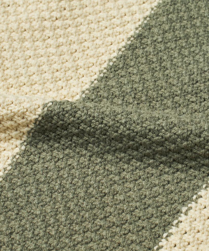 Strickpullover mit hohem Halsausschnitt und weiten Ärmeln, D. Lichen Green