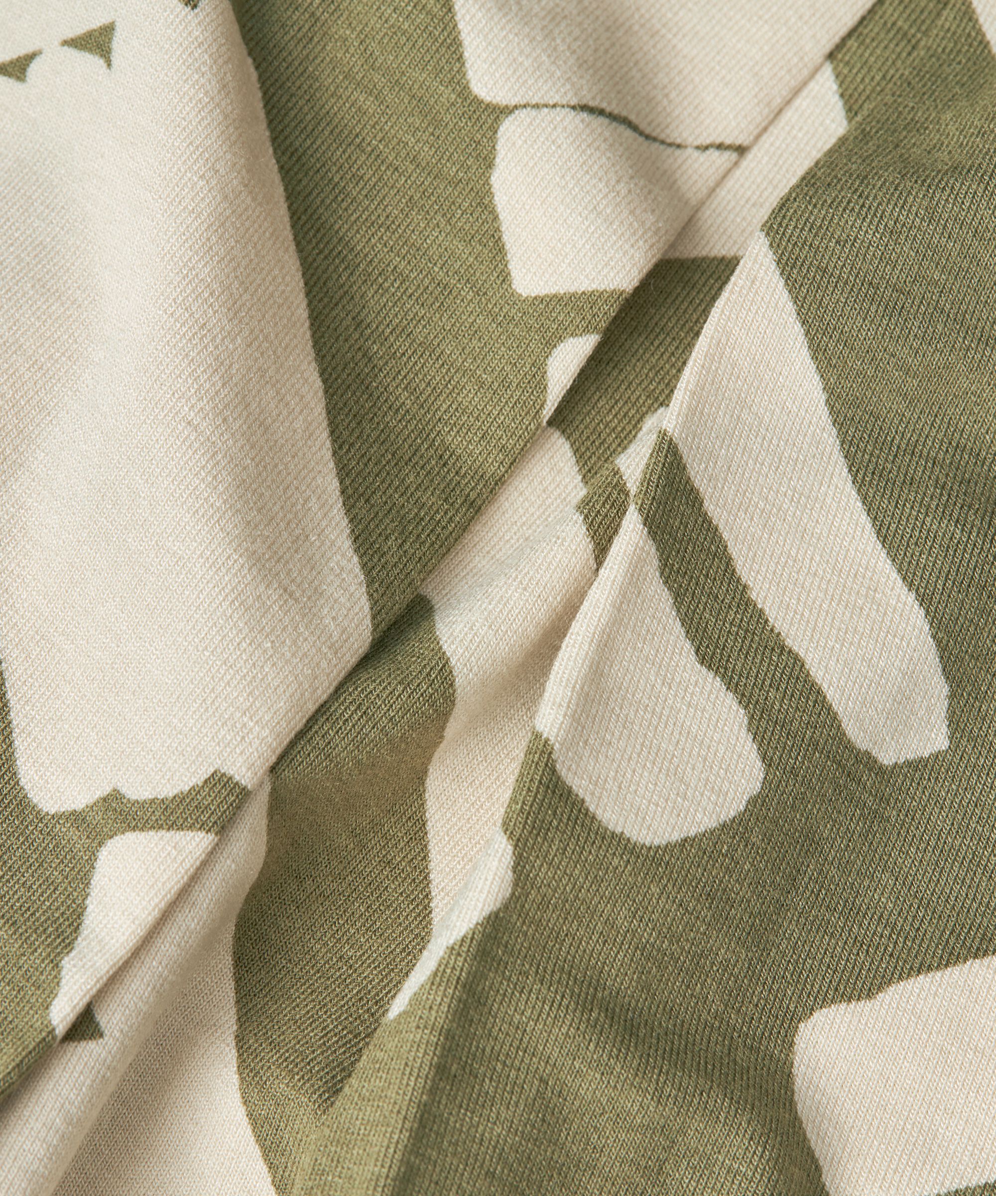 Bedrucktes T-Shirt mit V-Ausschnitt, Dusky Green