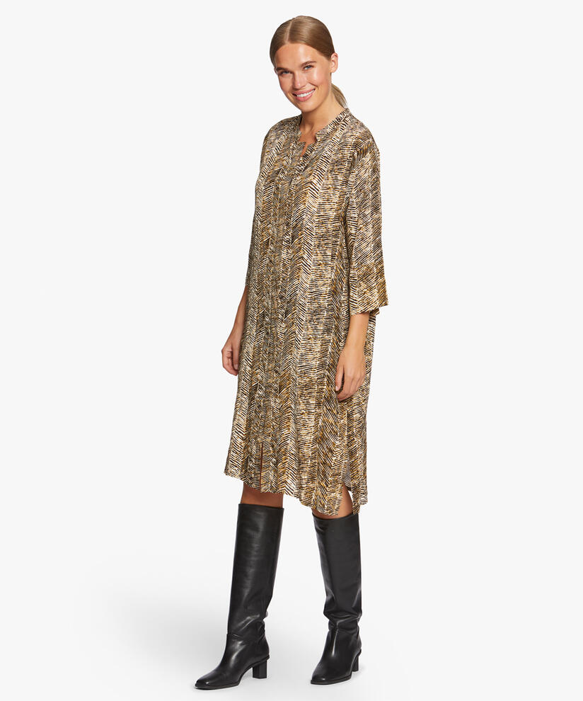 NIMES KLEID, Tapenade