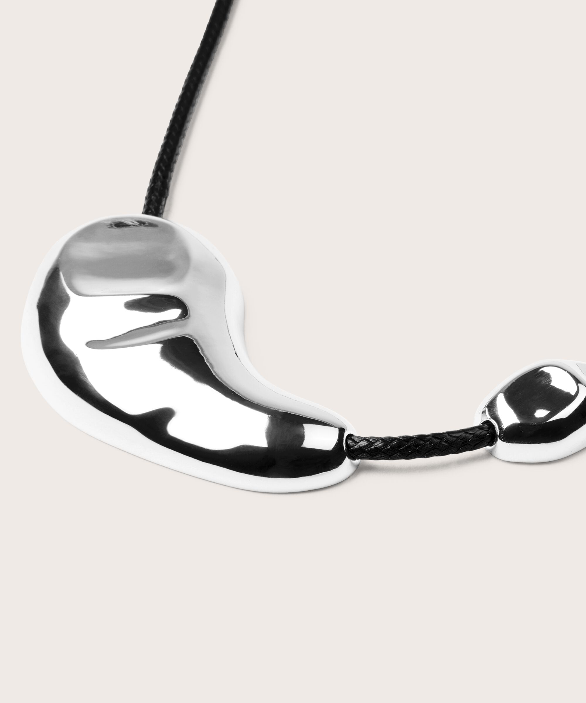 verstellbare Halskette mit silbernem Anhänger, Silver