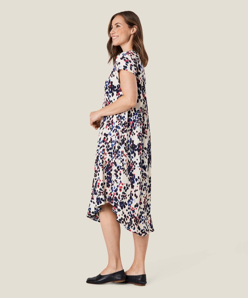 Nebili Kleid, Whitecap