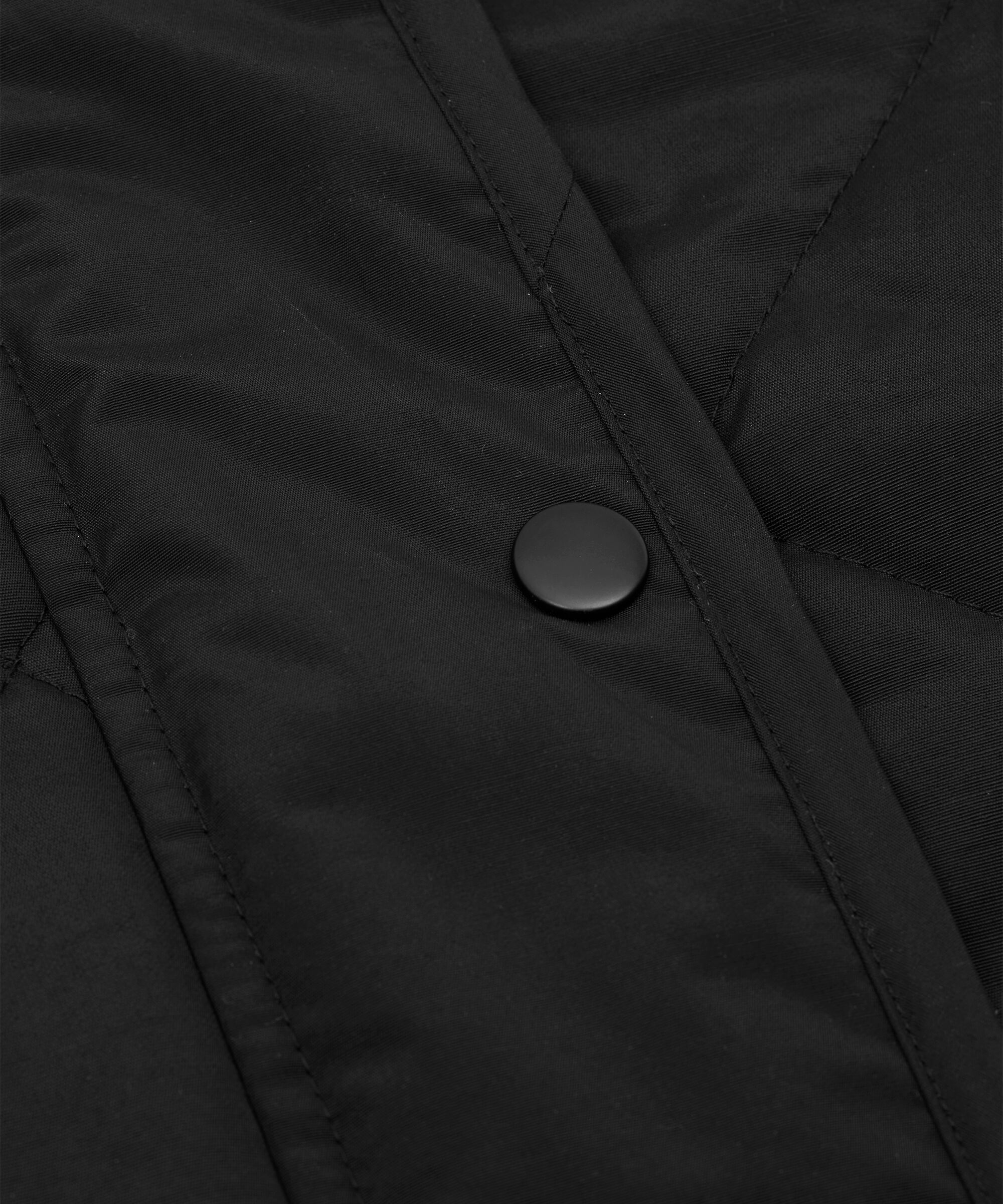 Steppmantel mit Kapuze, Black