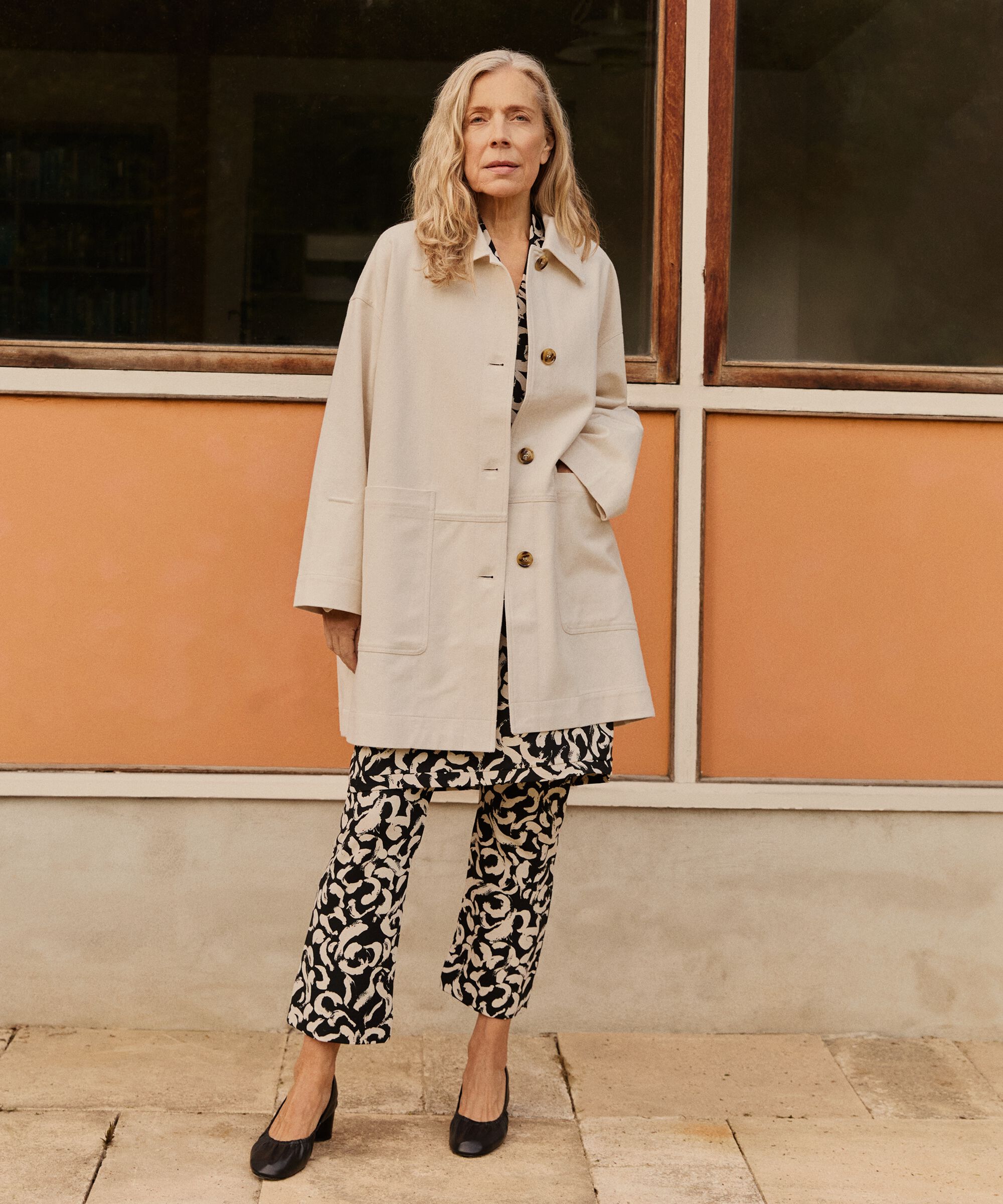 Baumwollmantel mit Knopfverschluss und großen Taschen, Oyster White