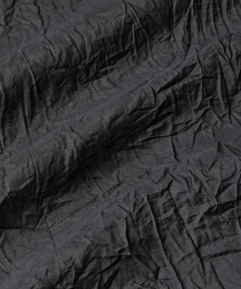 Bluse aus geknitterter Viskose mit geradem Ausschnitt, Black