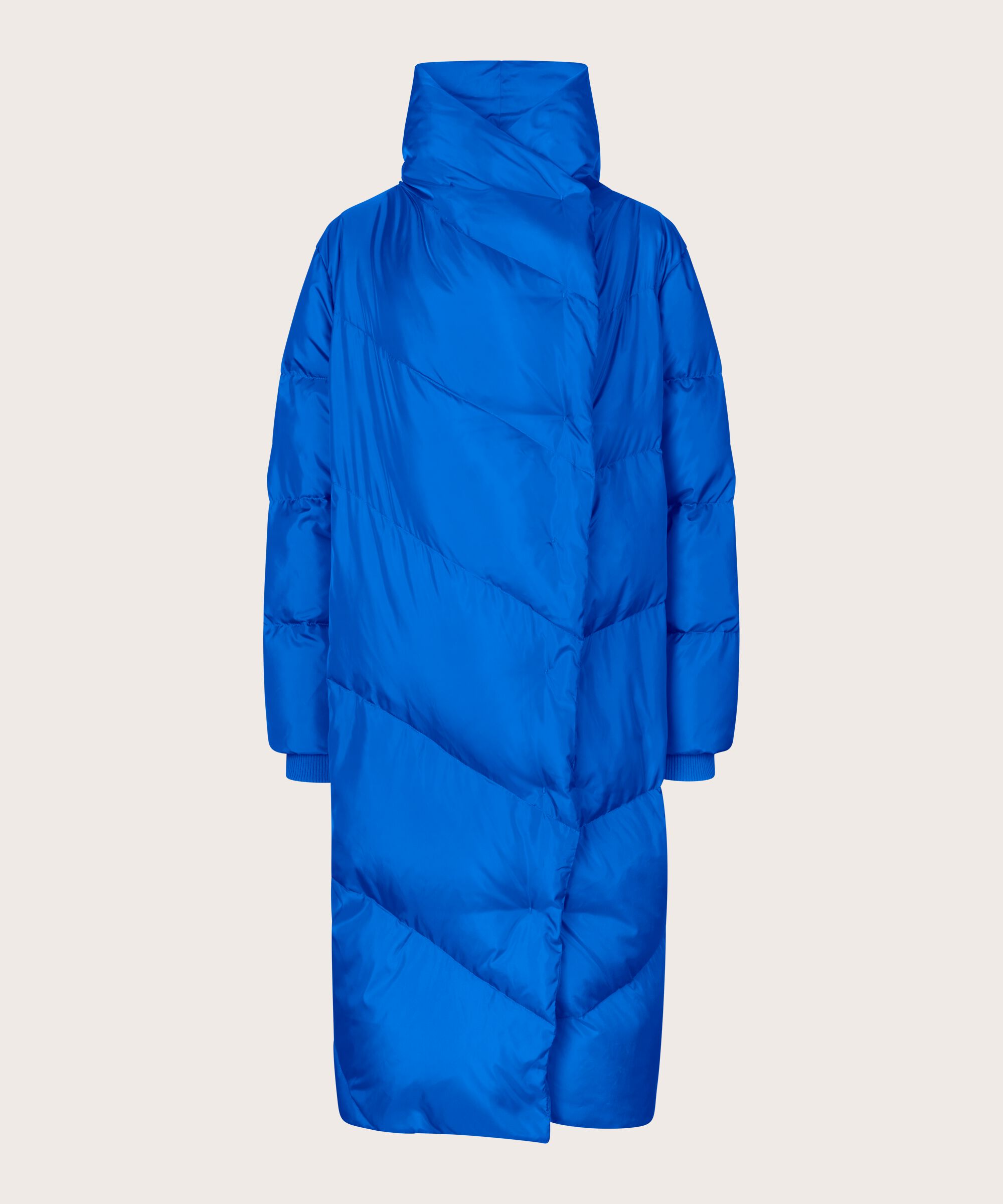 Daunenmantel mit hohem Kragen, Surf the web