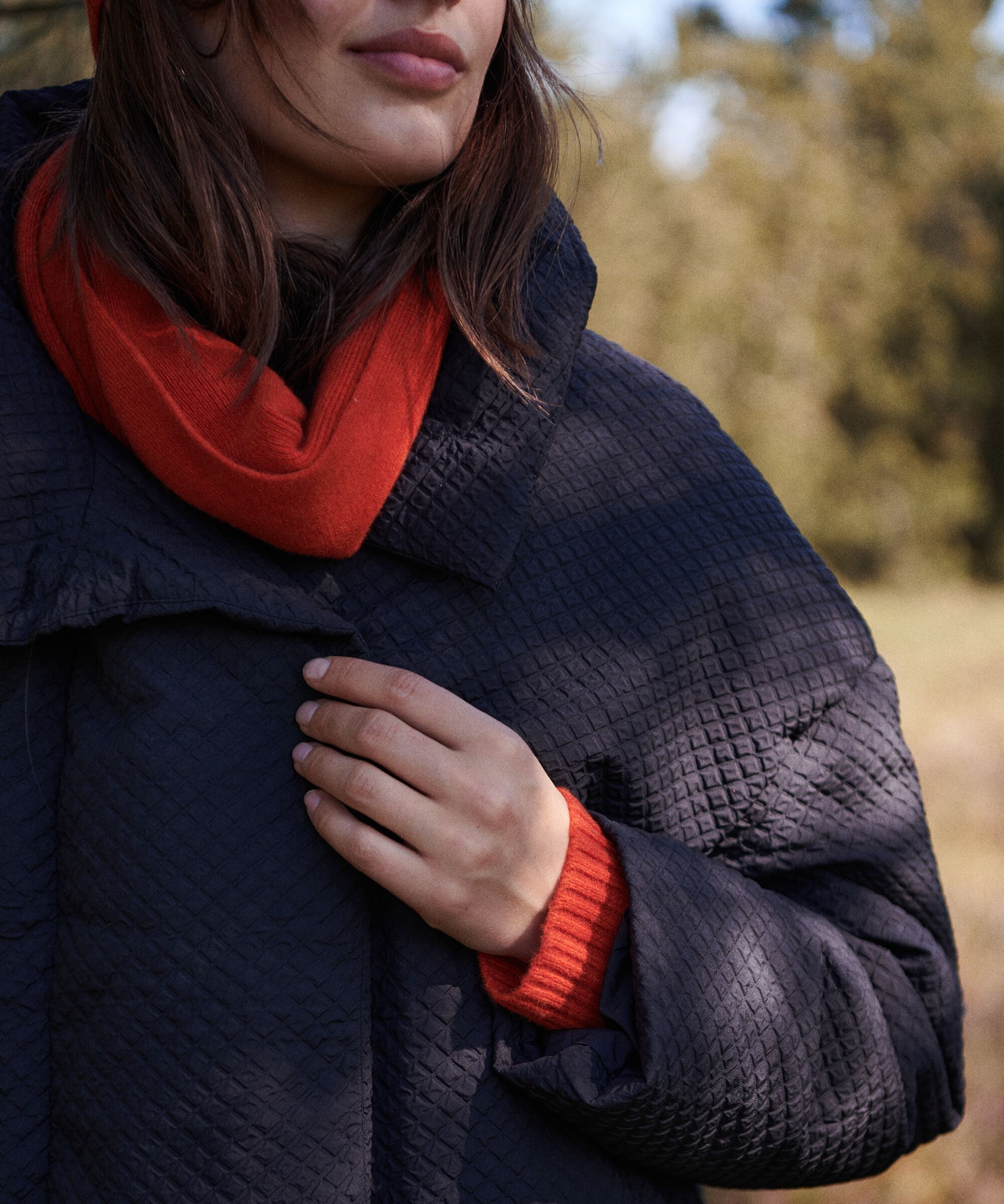 Daunenmantel mit Waffelstruktur, Black