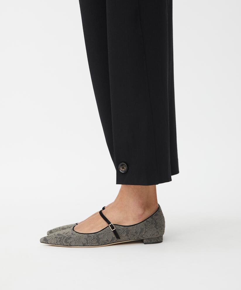 Gewebte Hose Mit Stretch Und Knopfdetail Am Bein, Black