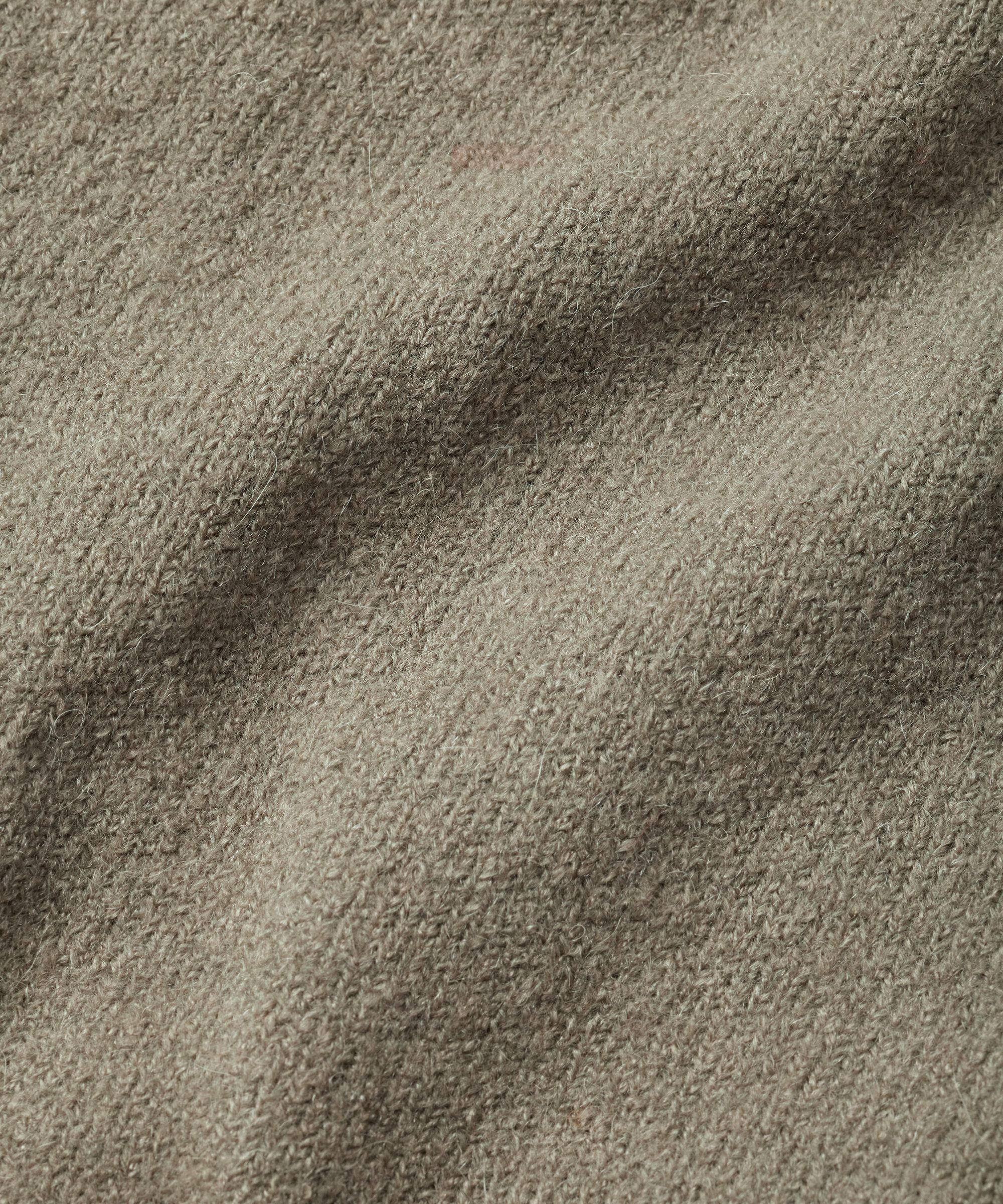 Strickpullover mit Kragen und Knöpfen, Vetiver