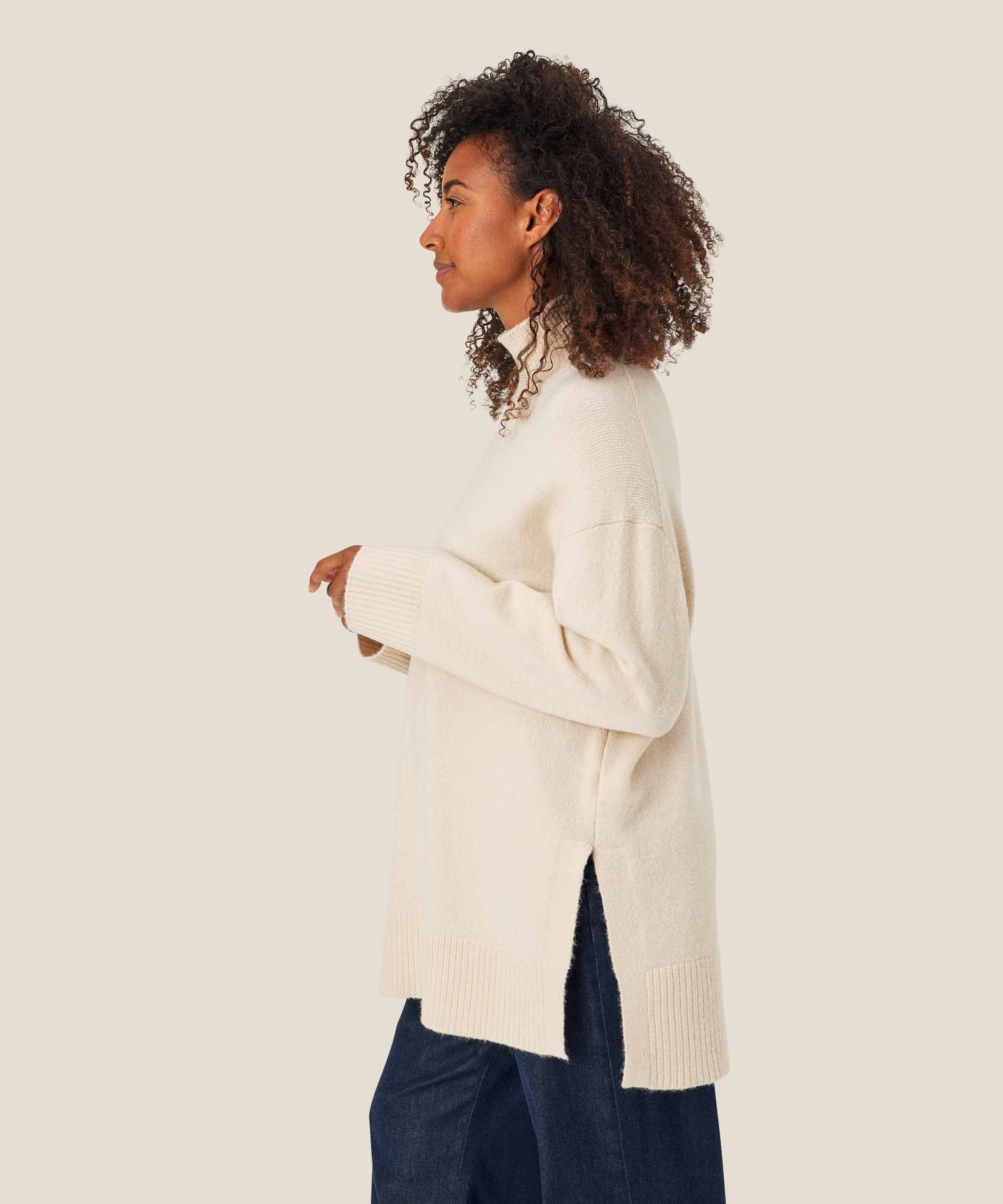 Pullover mit Rollkragen und Seitenschlitz, Whitecap