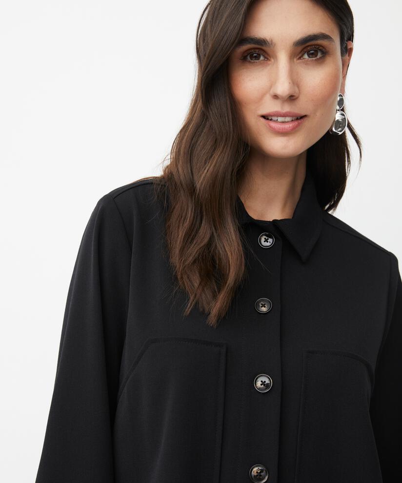 Jacke mit Falten auf der Rückseite und dekorativen Taschen, Black