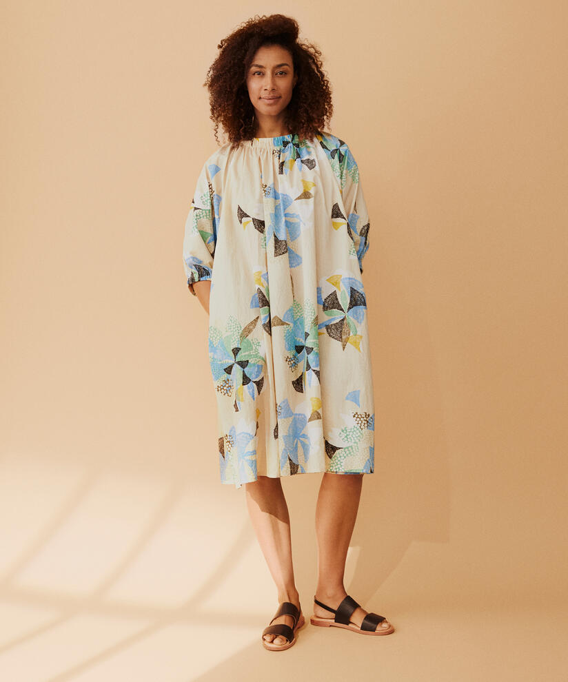 Gemustertes Baumwollkleid mit elastischem Saum am Hals, Marina